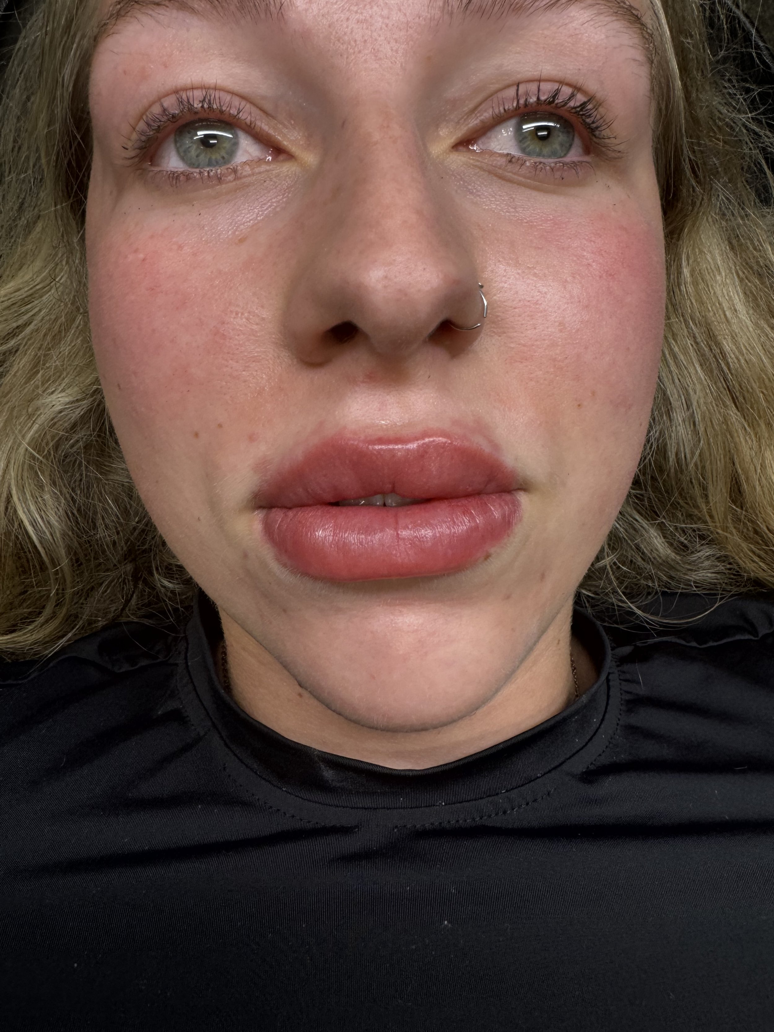 Lip blushing