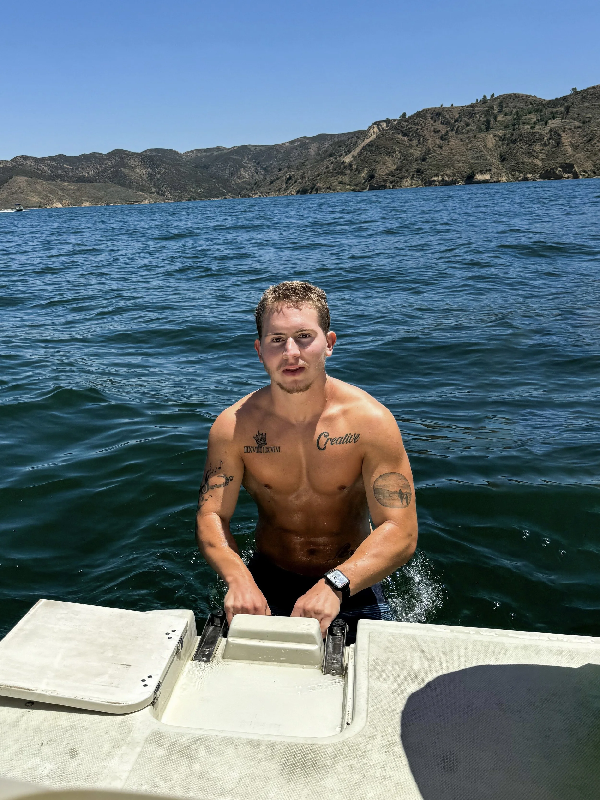 Me looking sexy at the lake 3.JPG