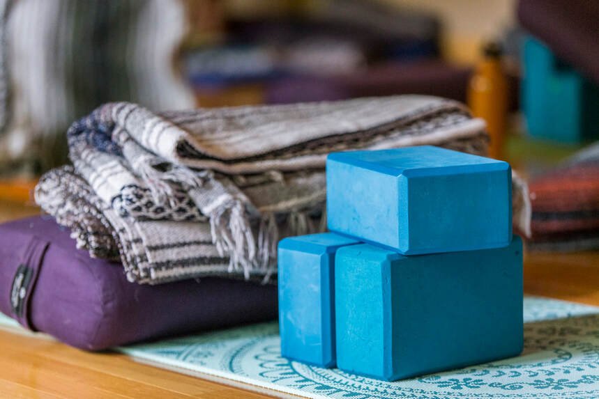 restorative-yoga-props-3_1.jpg