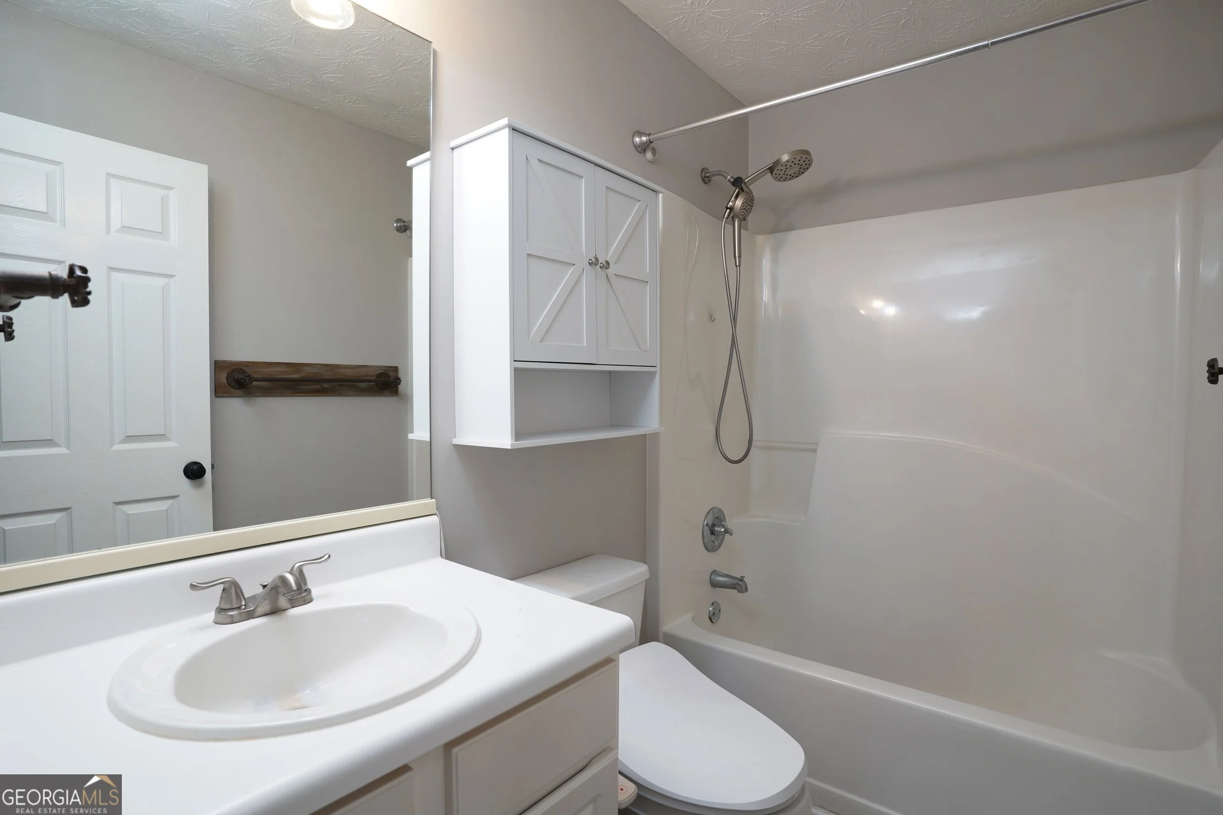 HD_1789579268433_BATH_ROOM3.jpg