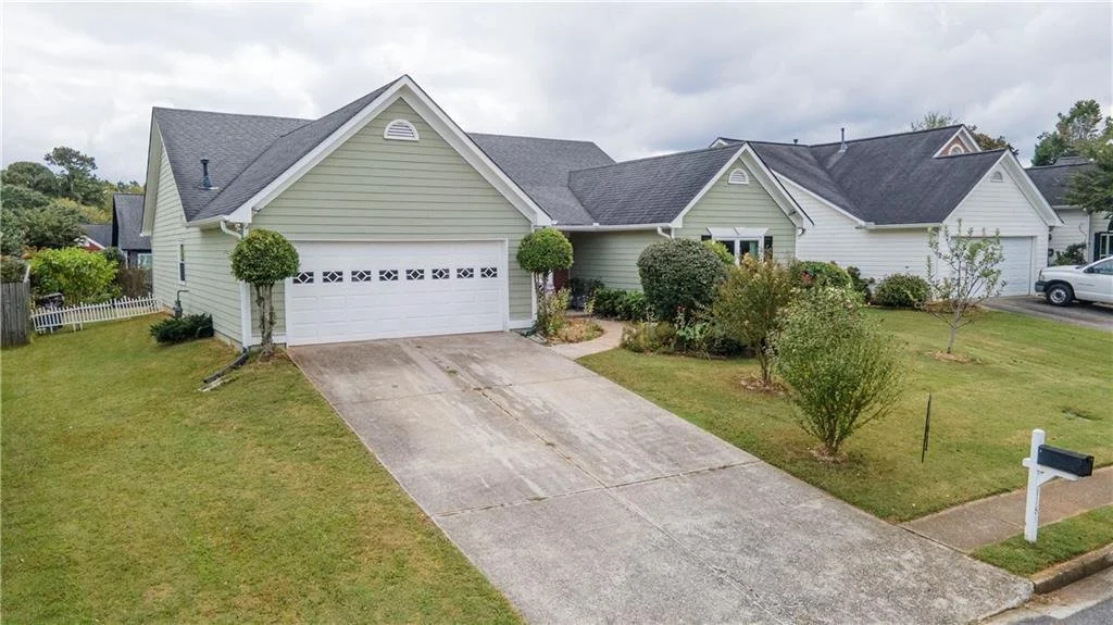 1181 Colony Bend Drive Lawrenceville, Georgia 30043