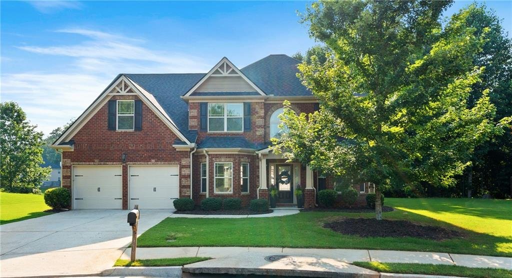 1496 CLARECASTLE Lane Buford, Georgia 30519