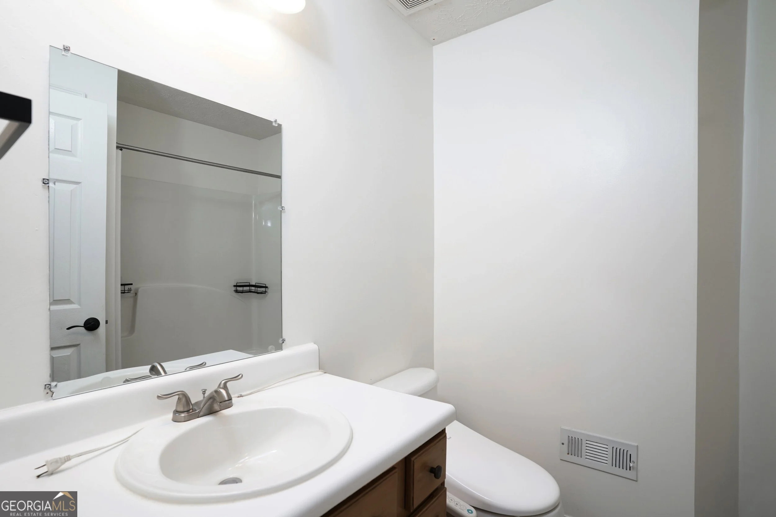 HD_1789579268863_BATH_ROOM2.jpg