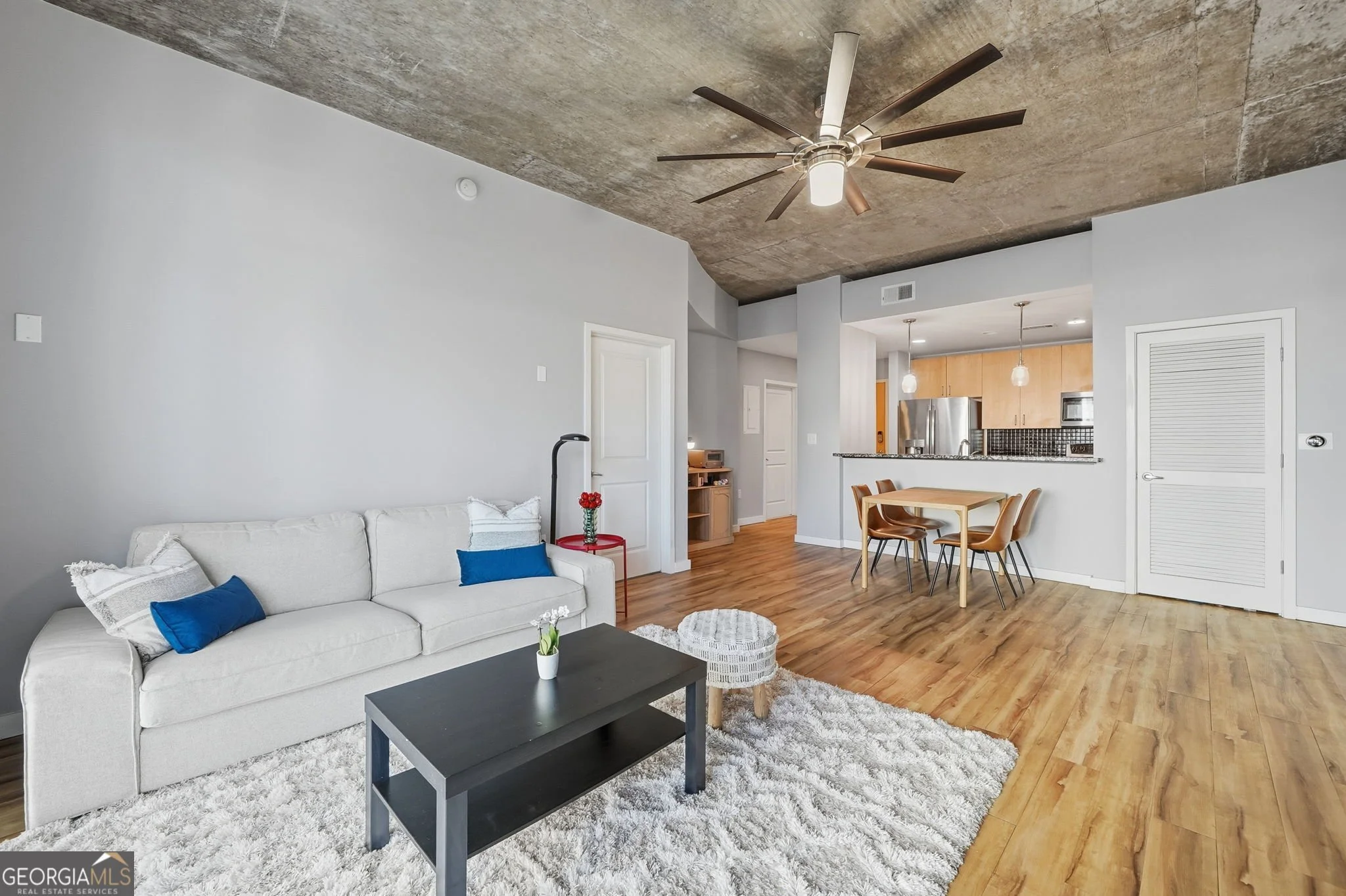 250 Pharr Road NE APT 605 Atlanta, GA 30305