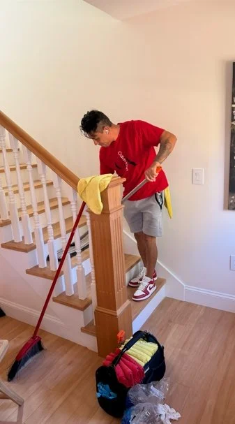 Stairway Detail Cleaning
Railings, banisters, and high-touch surfaces are carefully cleaned to keep the entire vacation rental fresh and guest-ready.