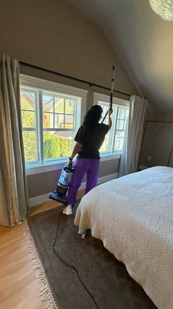 Bedroom Detail Cleaning
Careful floor-to-ceiling cleaning helps prepare every bedroom for a fresh, comfortable guest stay.
