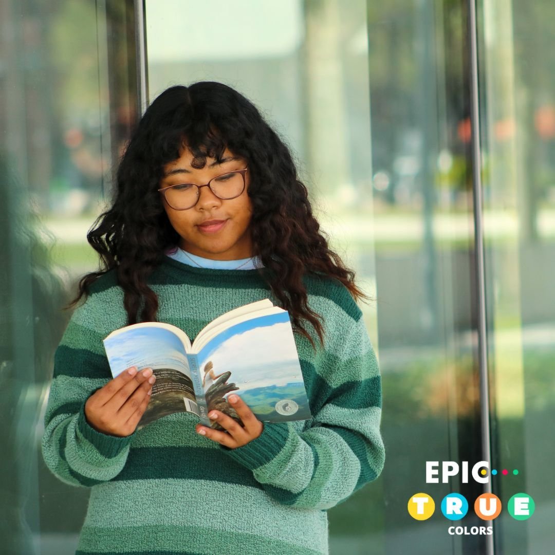 The secret to relating to Greens is to stimulate their mind! 🤓 

They can acquire the skills and knowledge📚required to perfect any project they focus on, from computers 🖥 to world peace! 🌎
