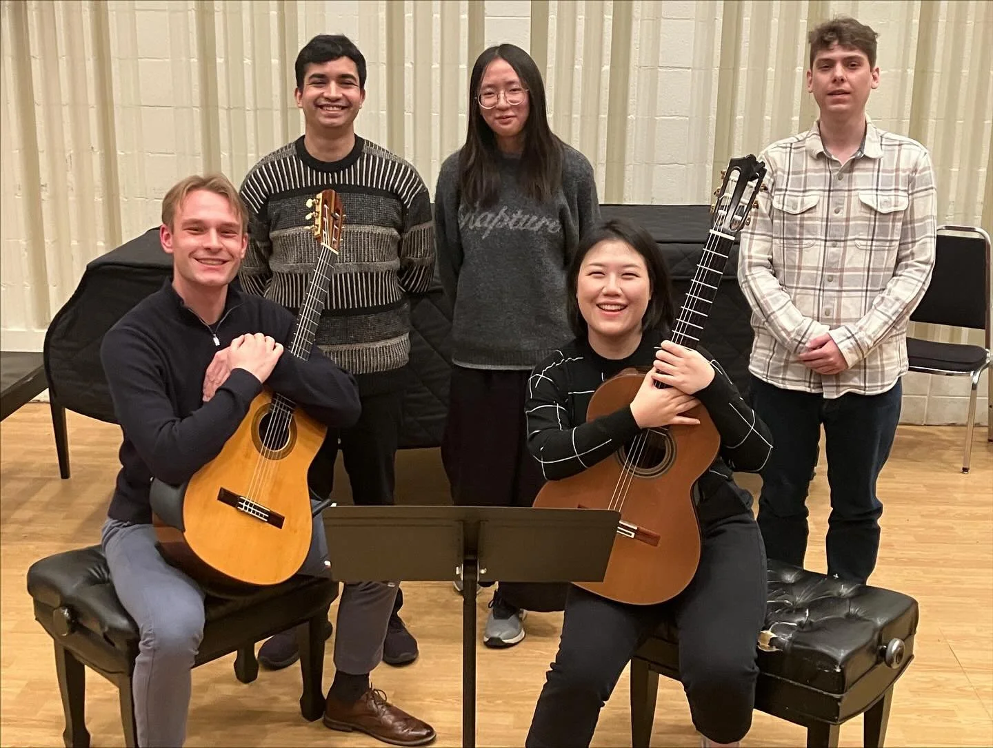 Happy students with @bokyungbyun, who gave an excellent masterclass at Duke yesterday, followed by a blazing recital for the Triangle Guitar Society this evening! Great to have you in Durham, Bo!