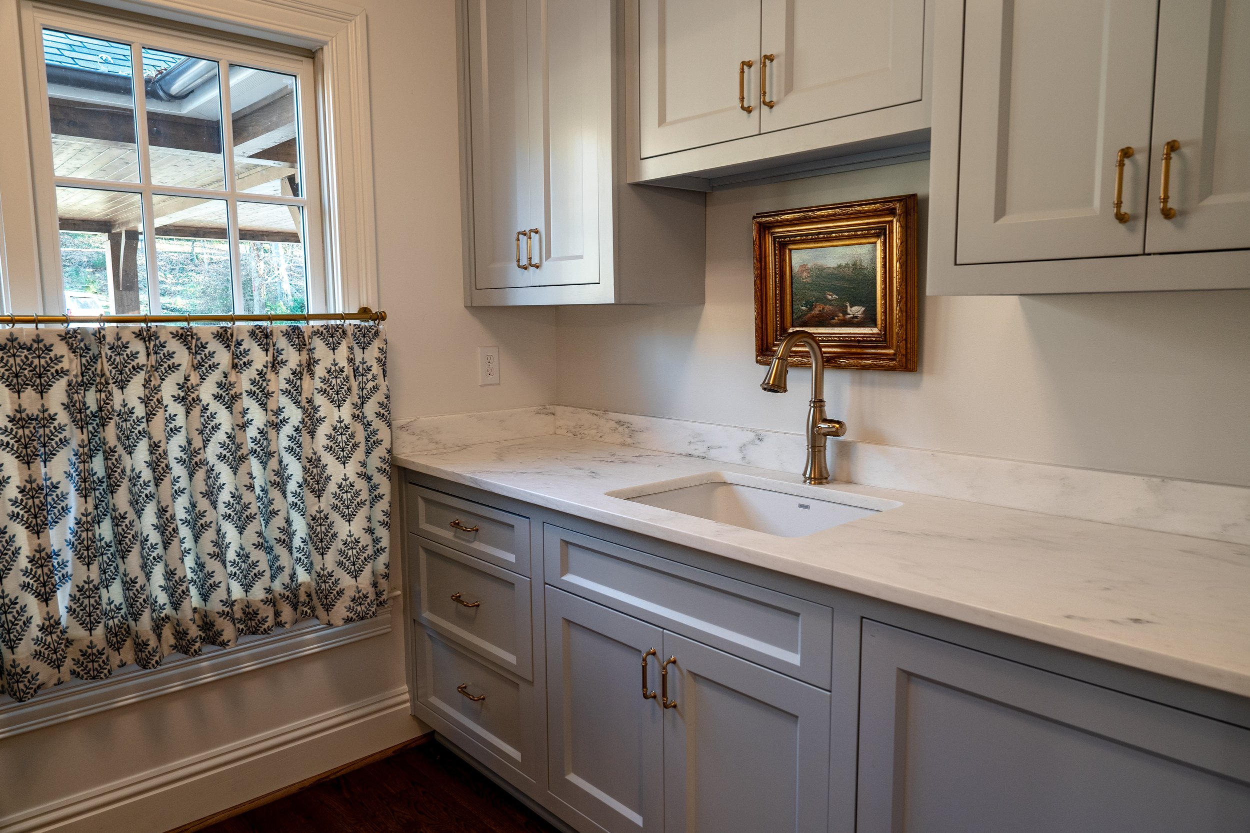 Willow Beach Laundry-2.jpg