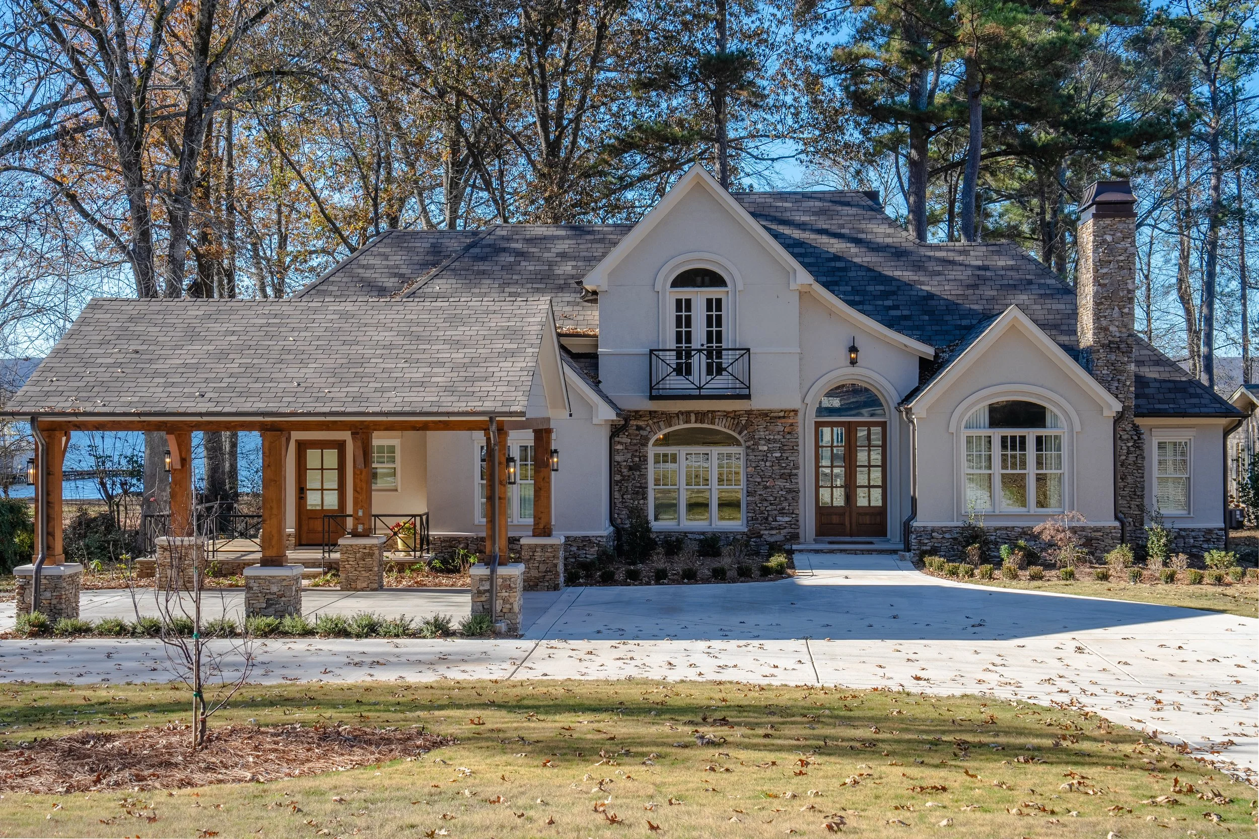 Willow Beach Exterior-1.jpg