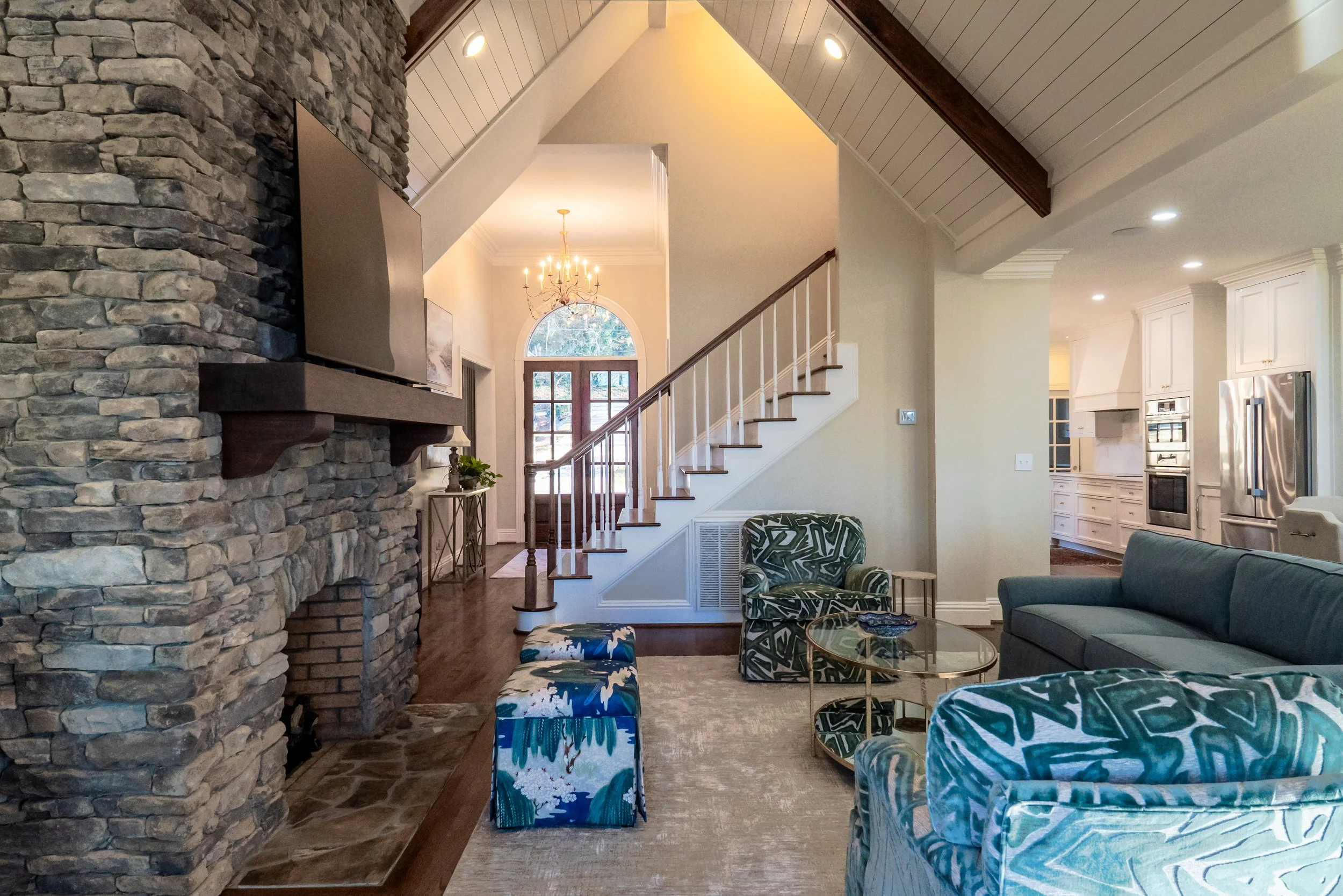 Willow Beach Living-3.jpg