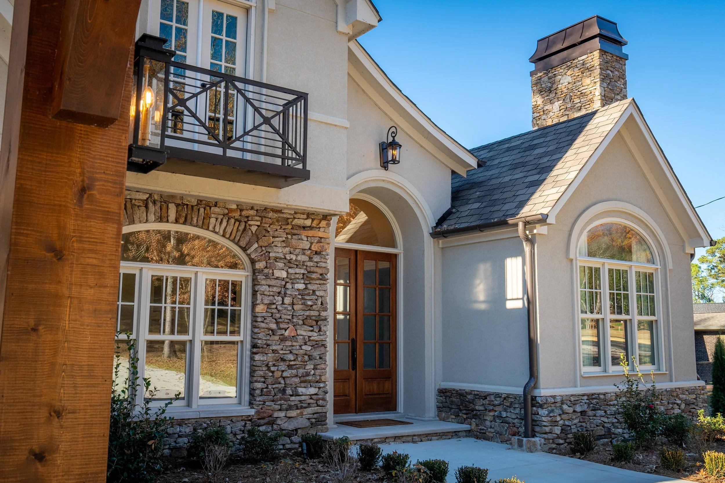 Willow Beach Exterior-4.jpg