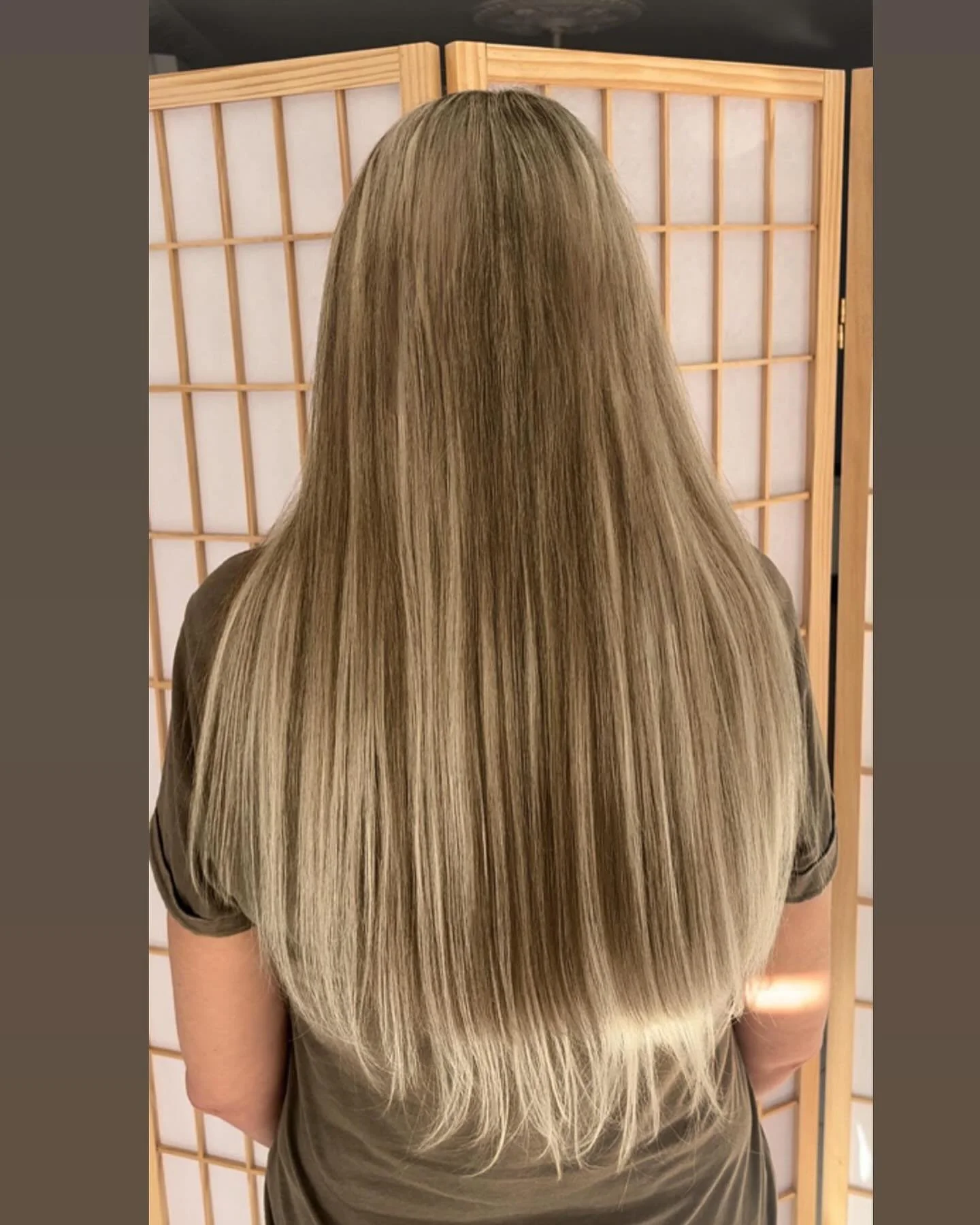 ✨💁🏼&zwj;♀️ swipe ➡️