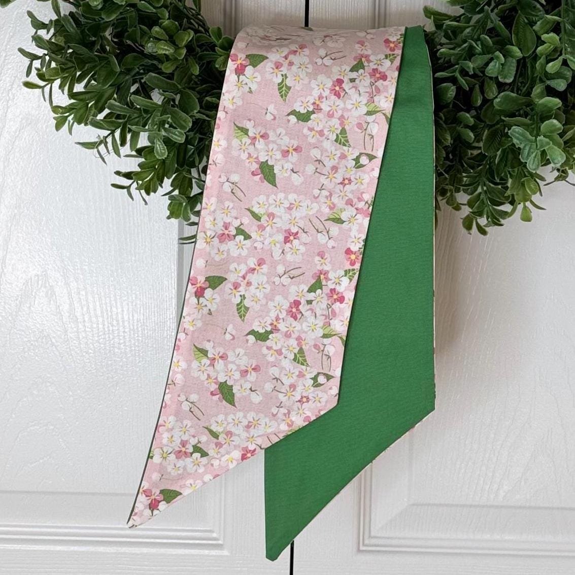 https://i.etsystatic.com/50220804/r/il/e501d0/6797752511/il_fullxfull.6797752511_dk7p.jpg