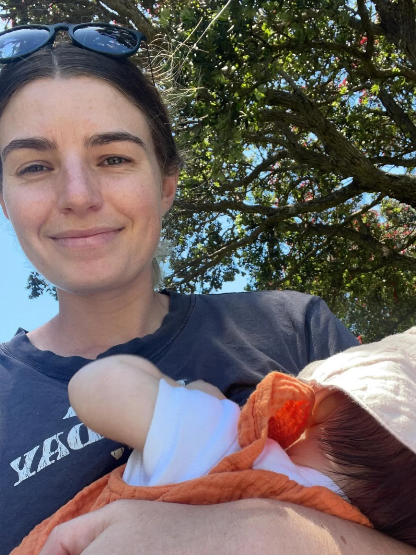 January 2022 ➡️ Me as a first time mum with a 4 month old baby&hellip;absolutely beyond sleep deprived. 

She was waking every hour overnight (it had been 8 weeks at this point). I was lucky if we got one 20 minute cot nap a day. The only other naps 