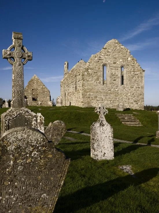 Clonmacnoise: Early Christian Ireland, Learning, and Spiritual Legacy