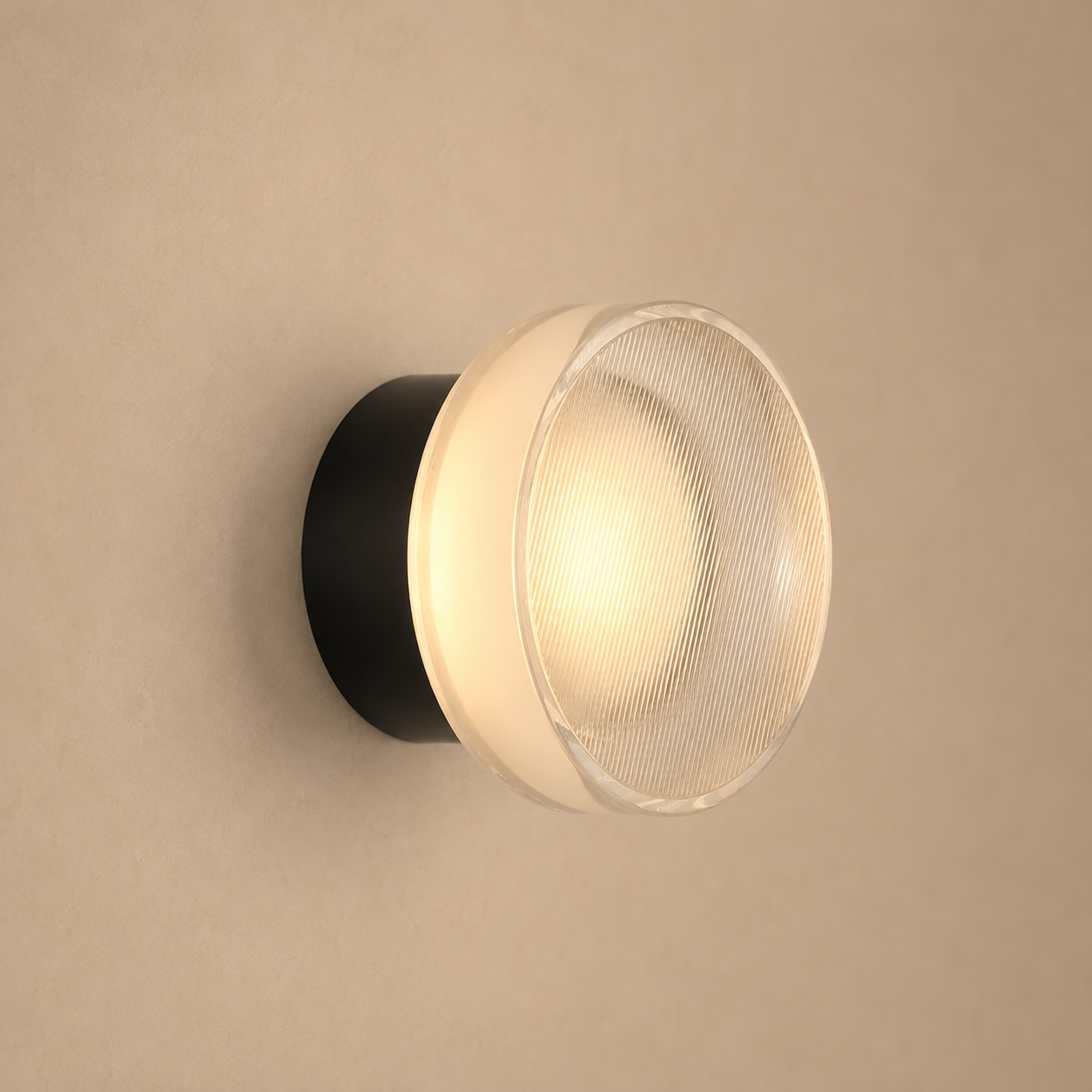 Roc Wall Lamp