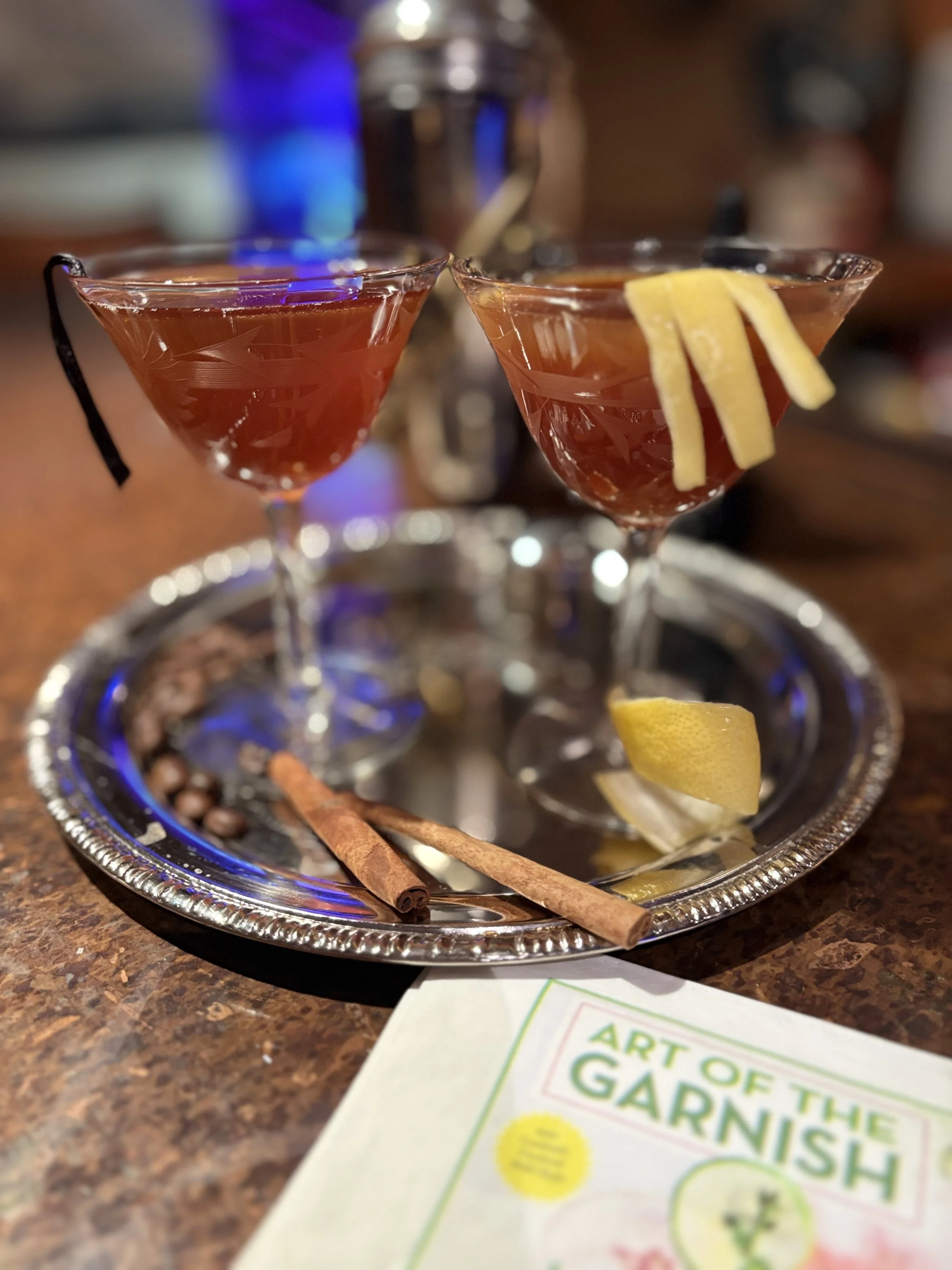 Kick Off Your Super Bowl Watch Party With These Two Winning Team Signature Cocktails&nbsp;