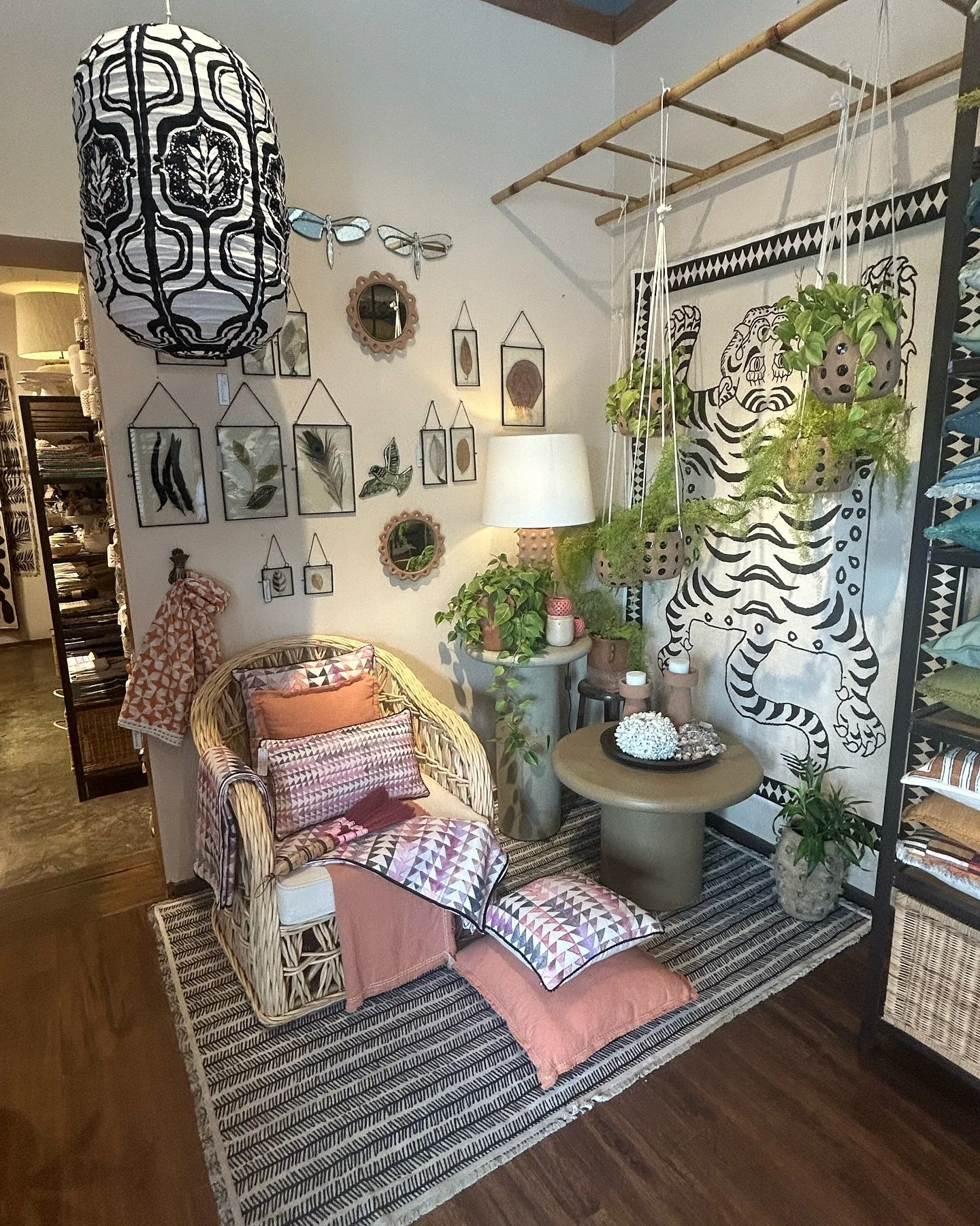When joining one of our Bali tours, we will spend the first day visiting retail homewares shops to gain inspiration. Then when we visit the back streets where everything is jam-packed in together, we will understand the possibilities of all the items