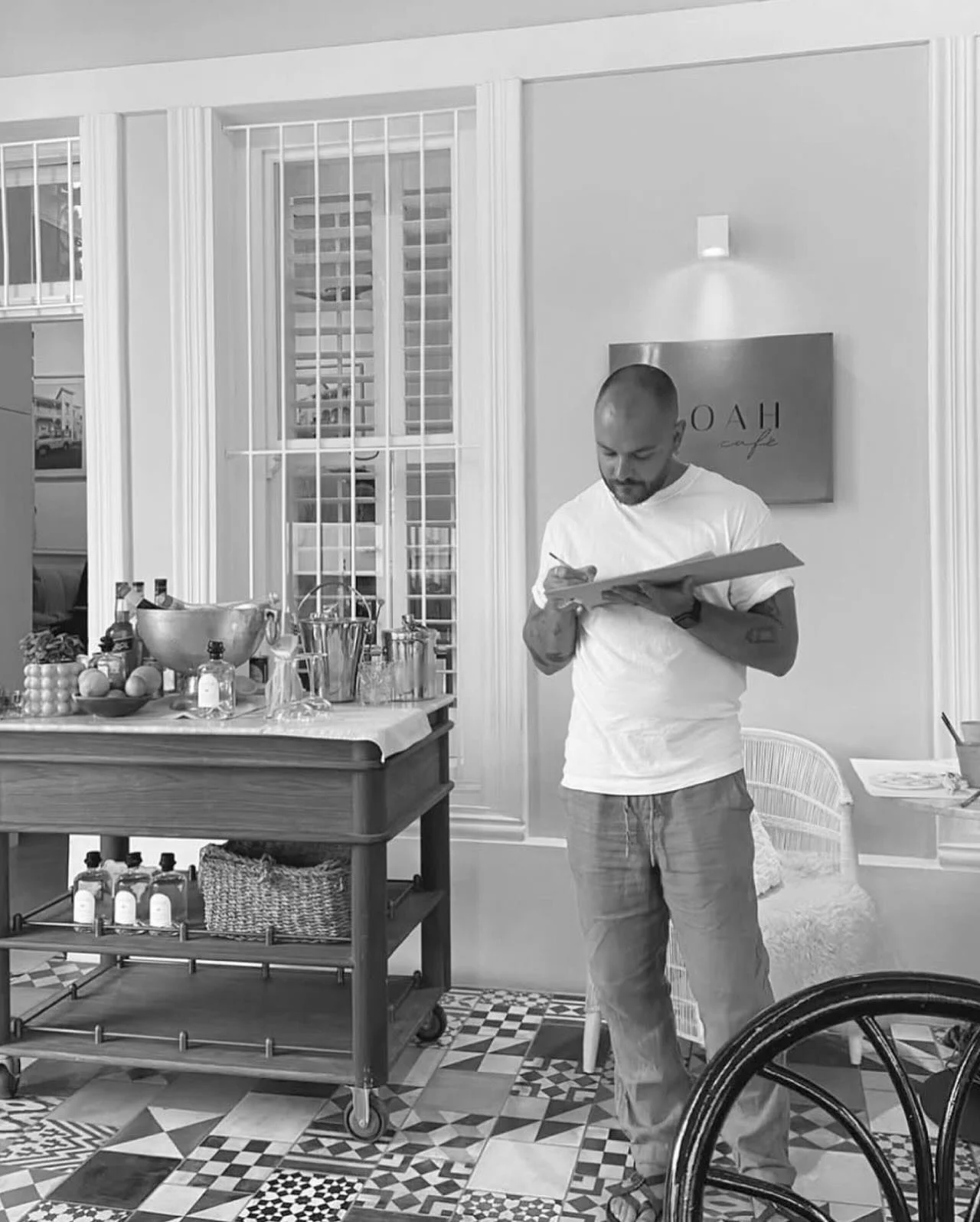 NOAH workshops - book them all at www.noah-hotels.com (link in bio) watercolor workshop, floral workshop and more. 

Slow down. Sip up. Let creativity flow.

Like our upcoming watercolor workshops // Ready to unwind with a brush in one hand and a coc