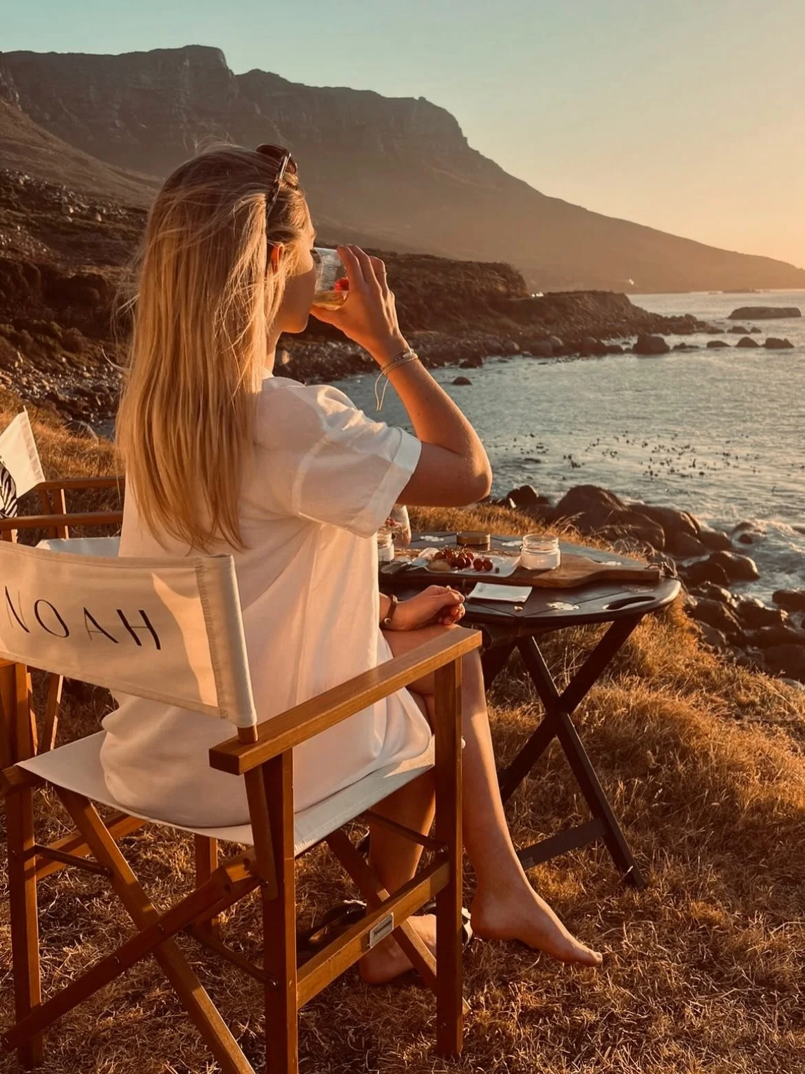 Sundowner experience 🌞

#sundowners #capetown #bakoven #noahhotels #boutiquehotelcapetown