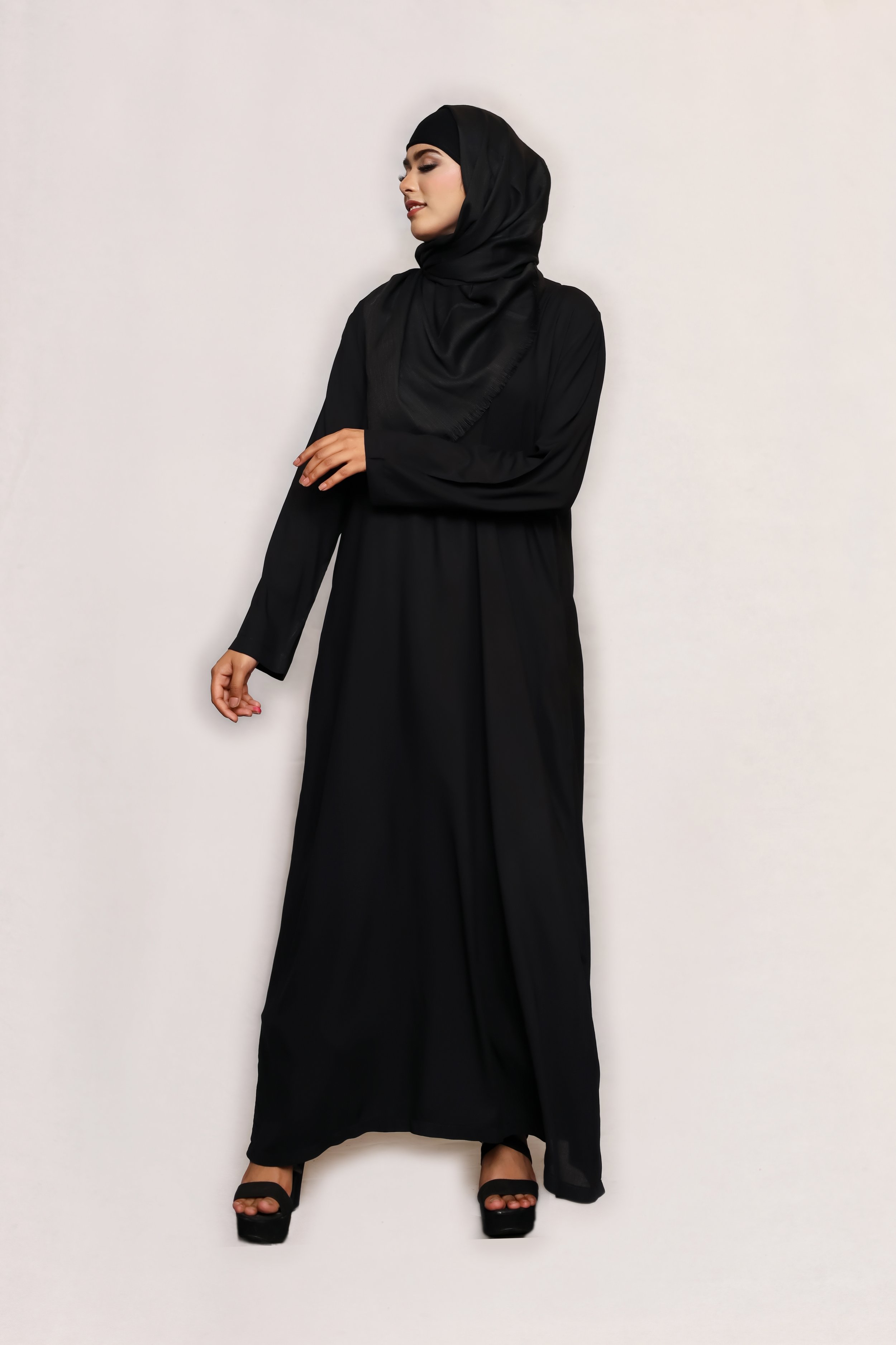 LIN-BLK-002.jpg