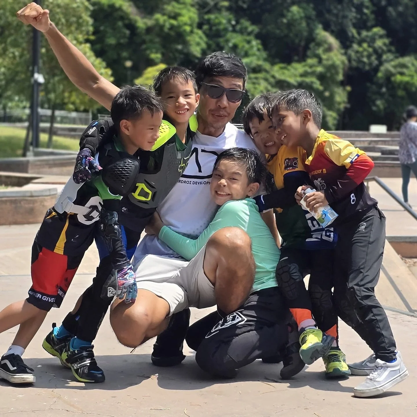 We Loved spending time with the kids during Airdroz BMX Term 3 ❤️
Every session was full of fun and smiles &mdash; the kids enjoyed it, and so did the coaches!
Can&rsquo;t wait to see everyone again next term! 🚴&zwj;♂️✨

📷 @tinykai  @randyfoo