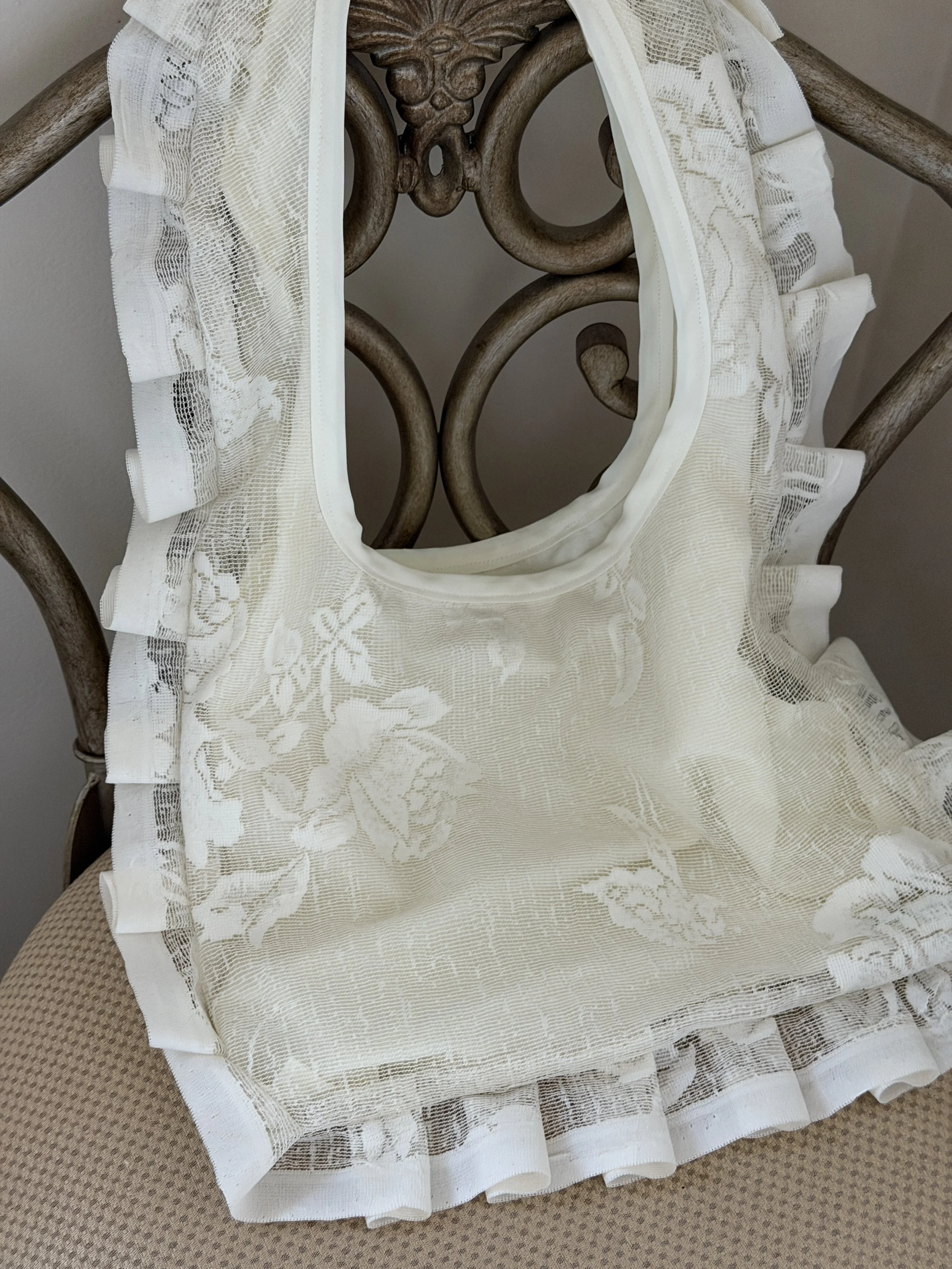floral lace bag ruff 3.JPG