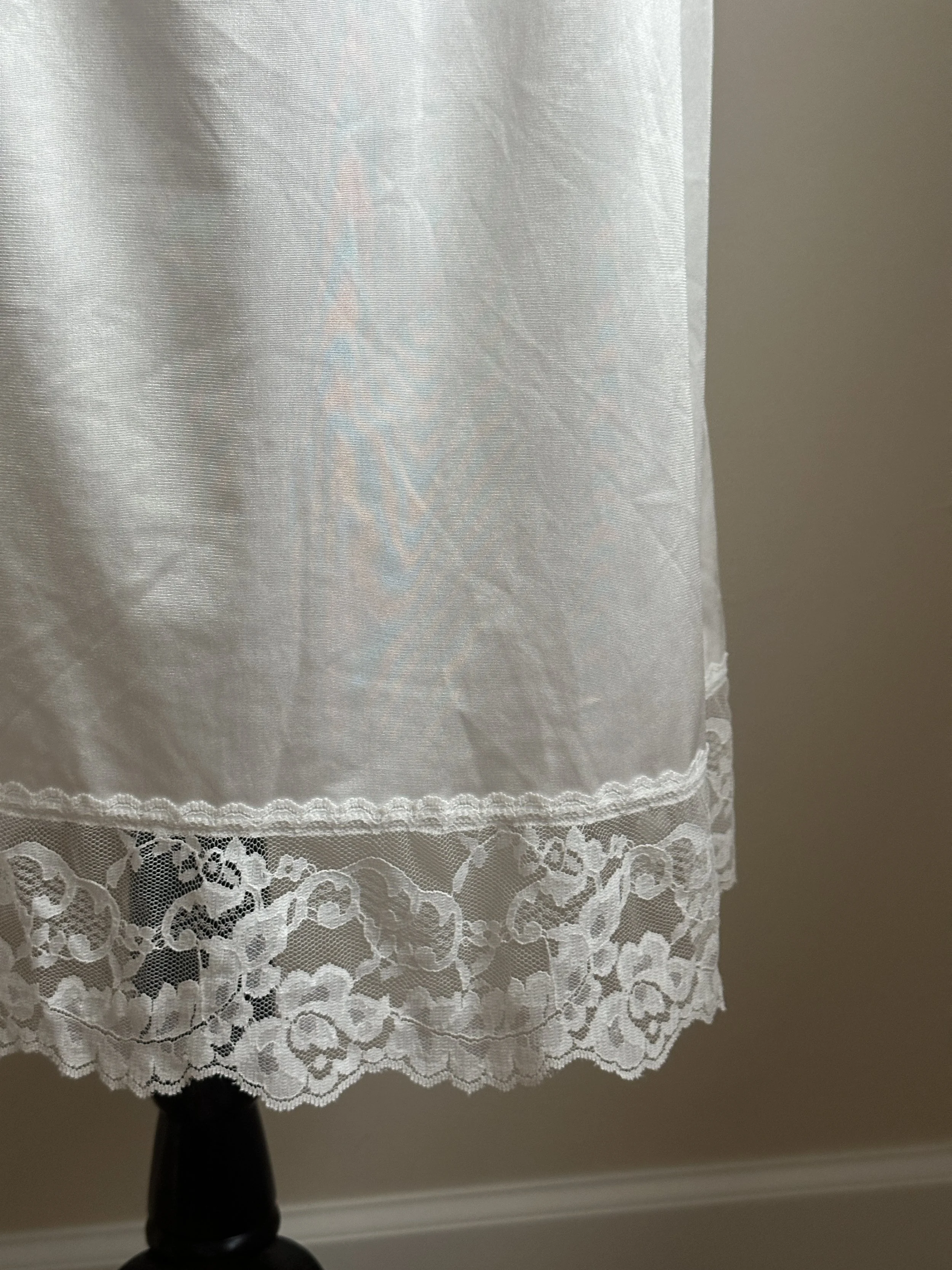 mid white slip 2.JPG