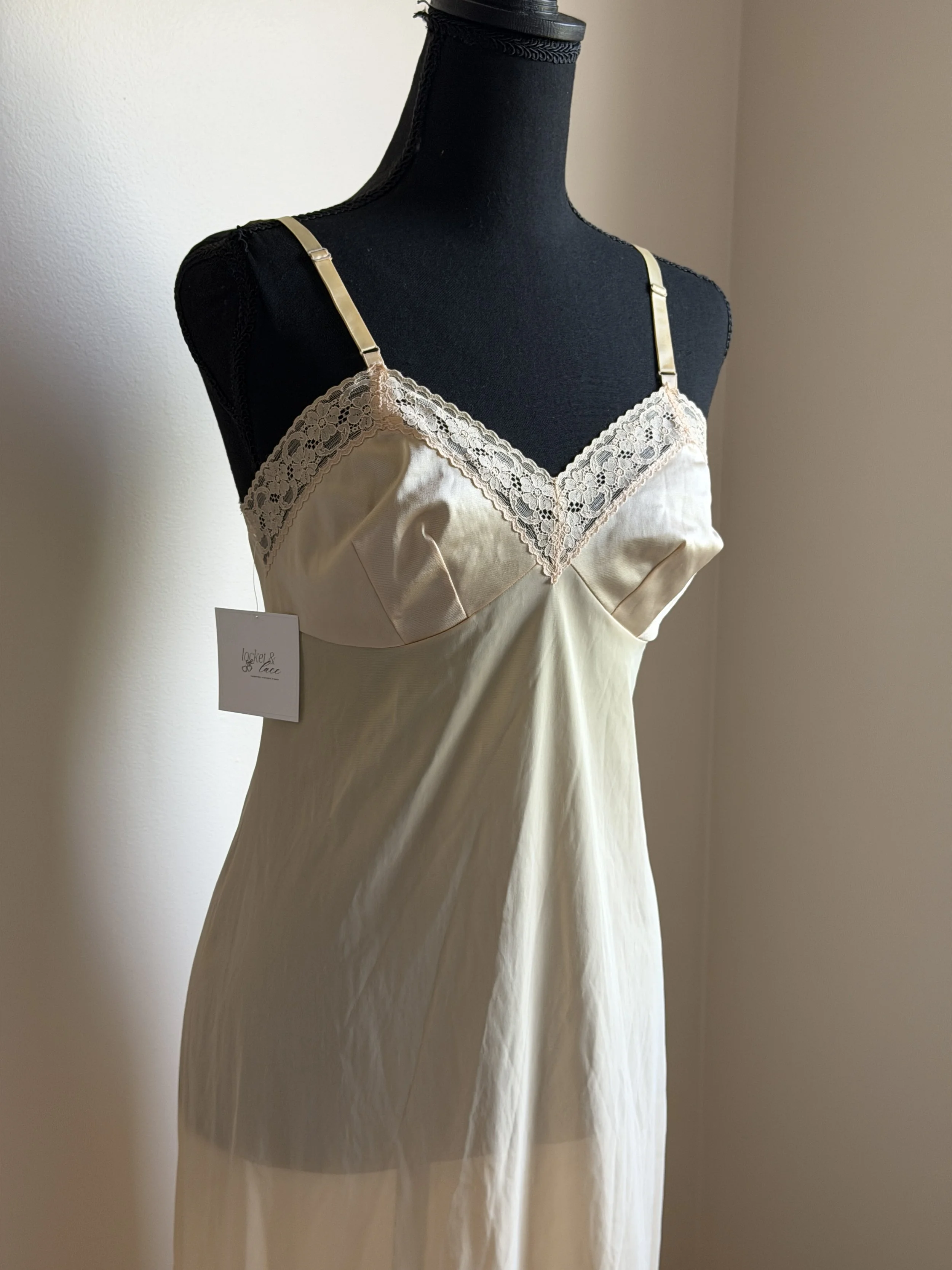 Champagne Vanity Fair Slip