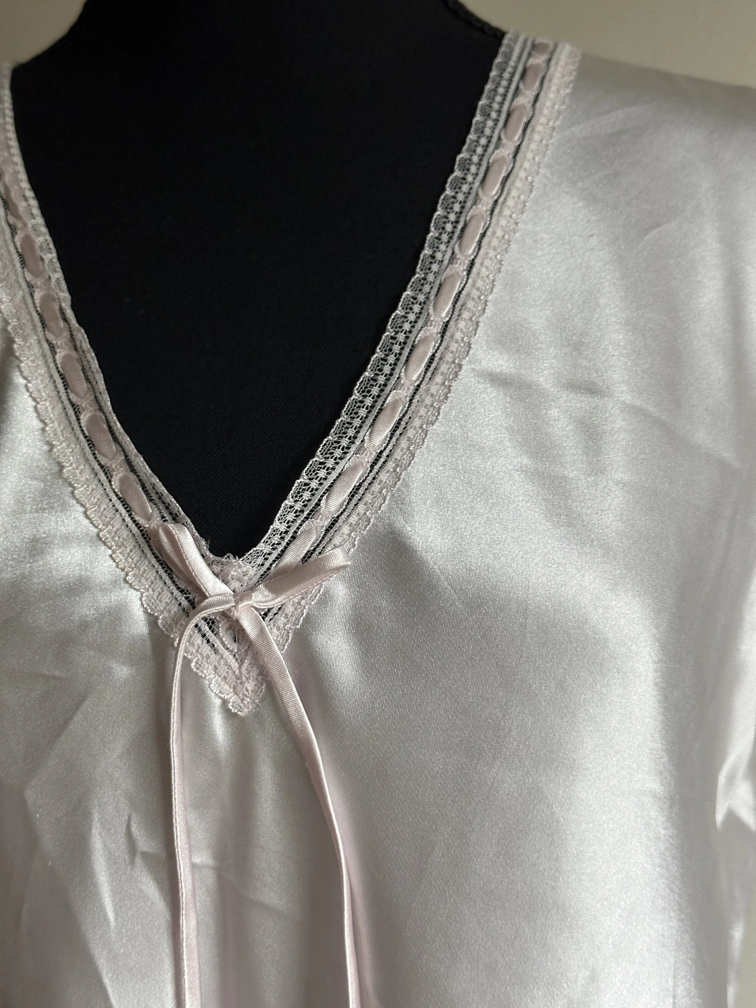 baby pink dress 3.JPG