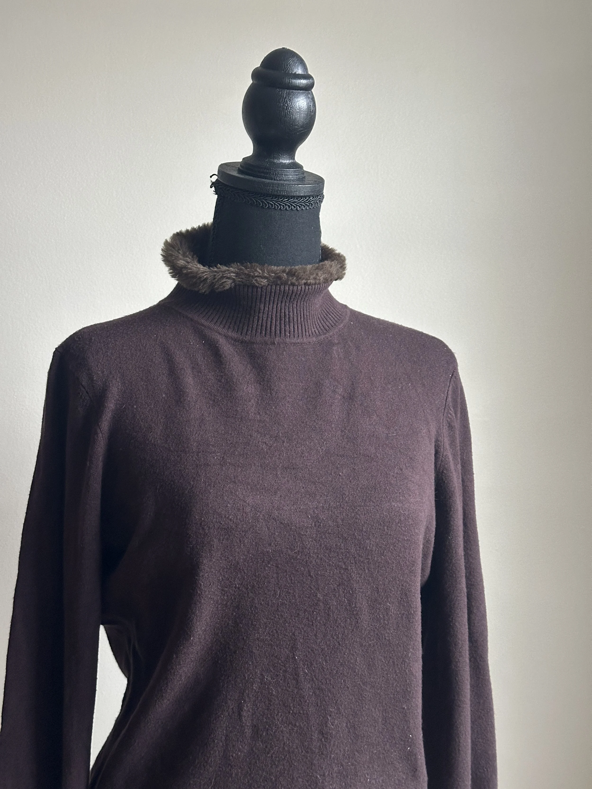 brown fur collar .JPG