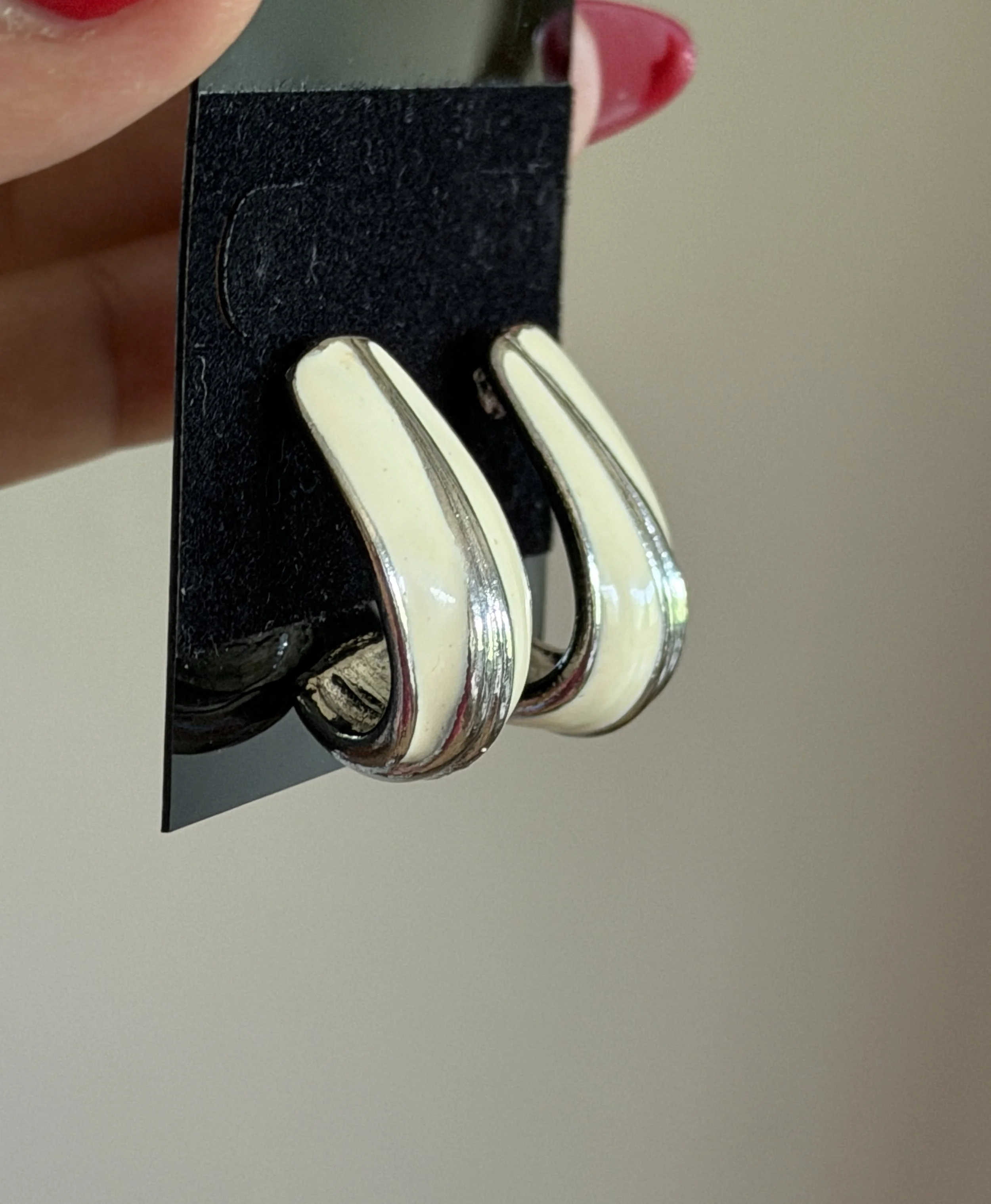 silver n cream.JPG