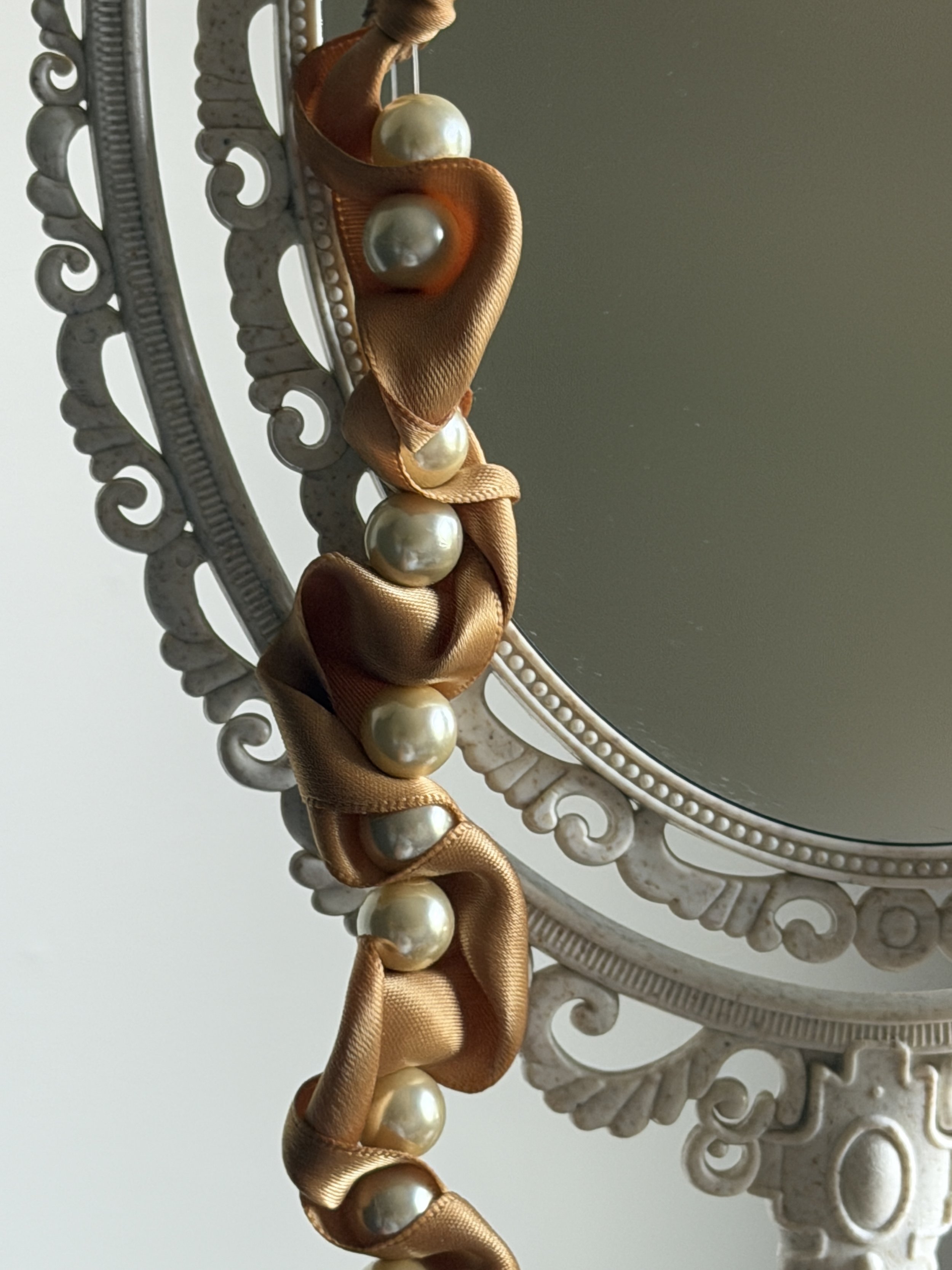 ribbon necklace 3.JPG