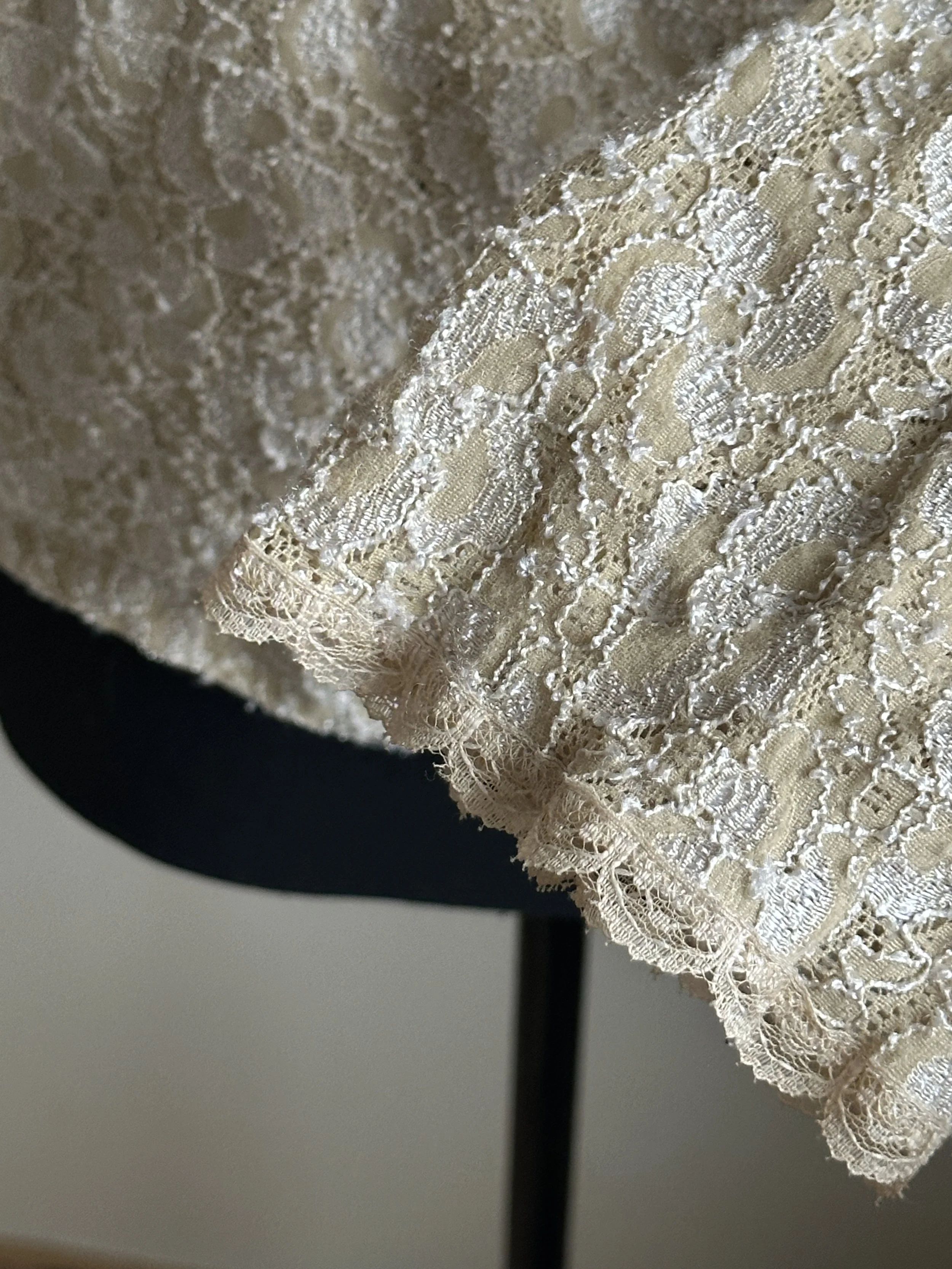 beige lace 3.JPG