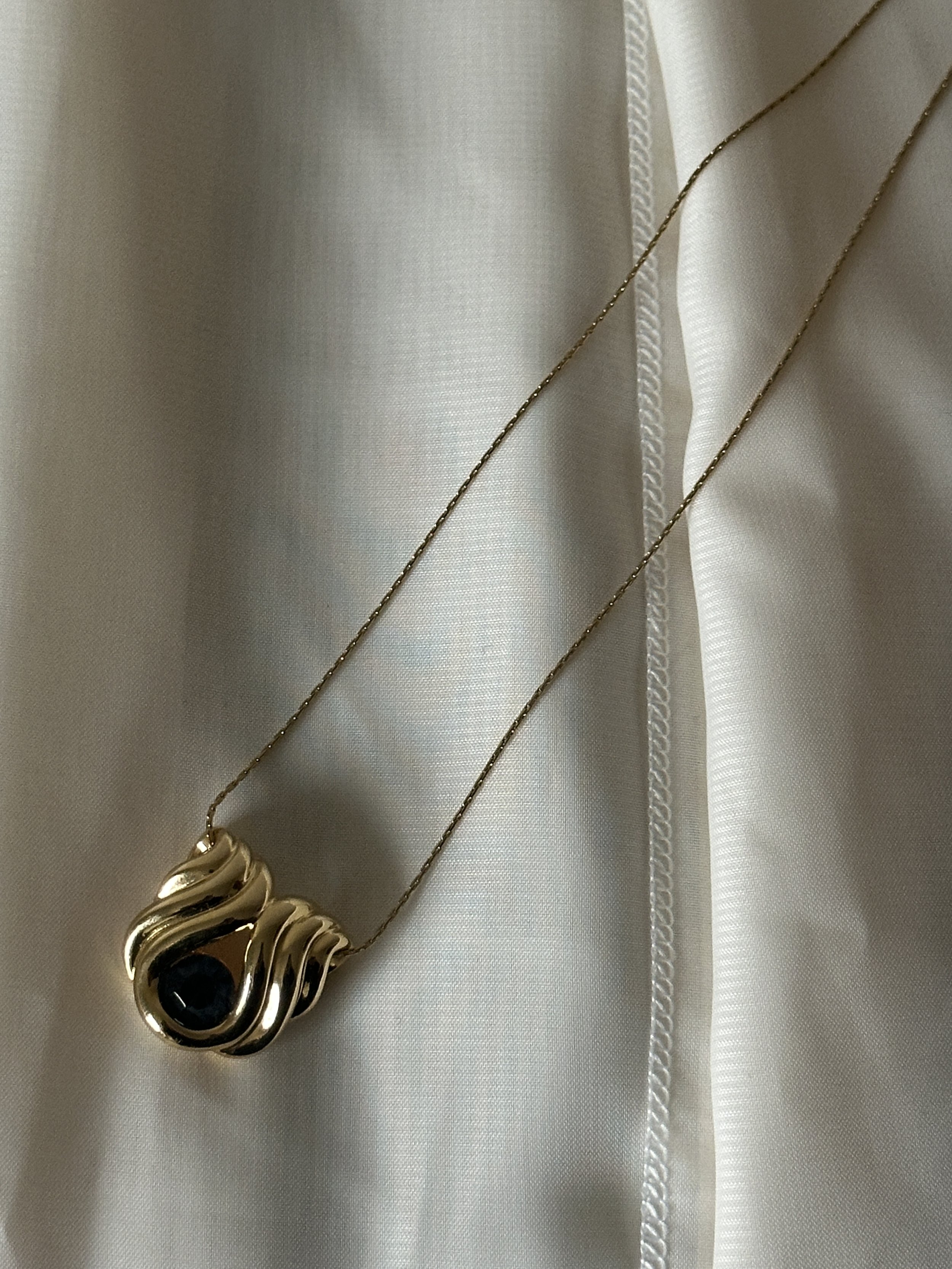 sapphire necklace.JPG