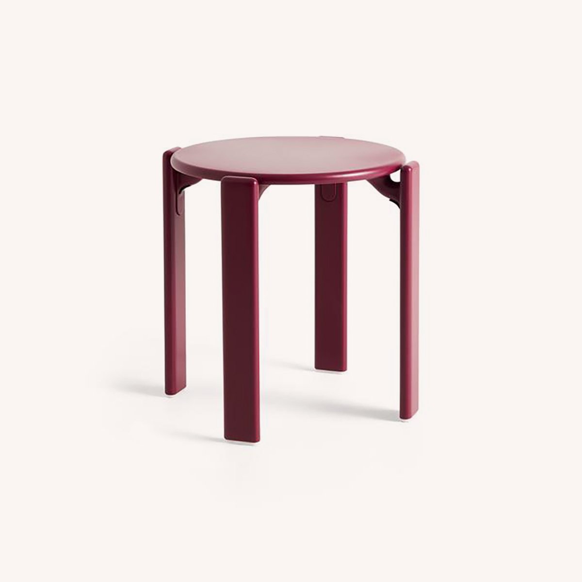tabouret-bruno-rey-stool-empilable-bois-meuble-dietiker-hay-maison-momentum-design-store-lille-mobilier-deco-curation-AB797-B613_Rey Stool grape red wb lacquer beech.jpg