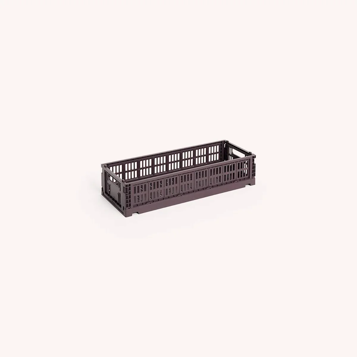 caisse-oblong-mini-pliable-plastique-recycle-rangement-mobilier-hay-design-momentum-lille-curation-meuble-rijsel-deco-ae358-b008-ag31_variant_hay-colour-crate-mini-oblong-bordeaux_gb_1220x12202.jpg