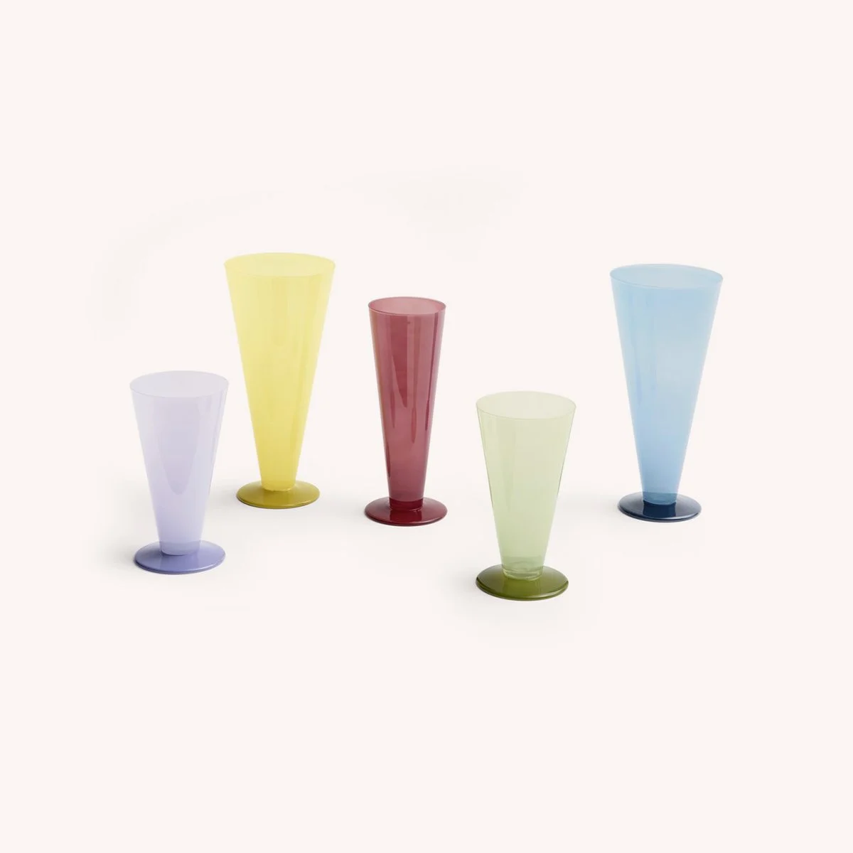 vase-conical-glass-verre-hay-momentum-design-store-lille-mobilier-deco-rijsel-Conical Vase_family 01.jpg