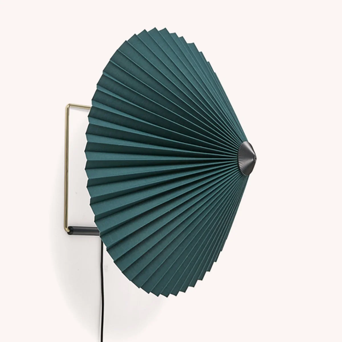 applique-mural-luminaire-inga-sempe-hay-momentum-design-store-lille-rijsel-curation-lifestyle-mobilier-deco-AA959-A569-AB80_Matin Wall 380 green shade.jpg