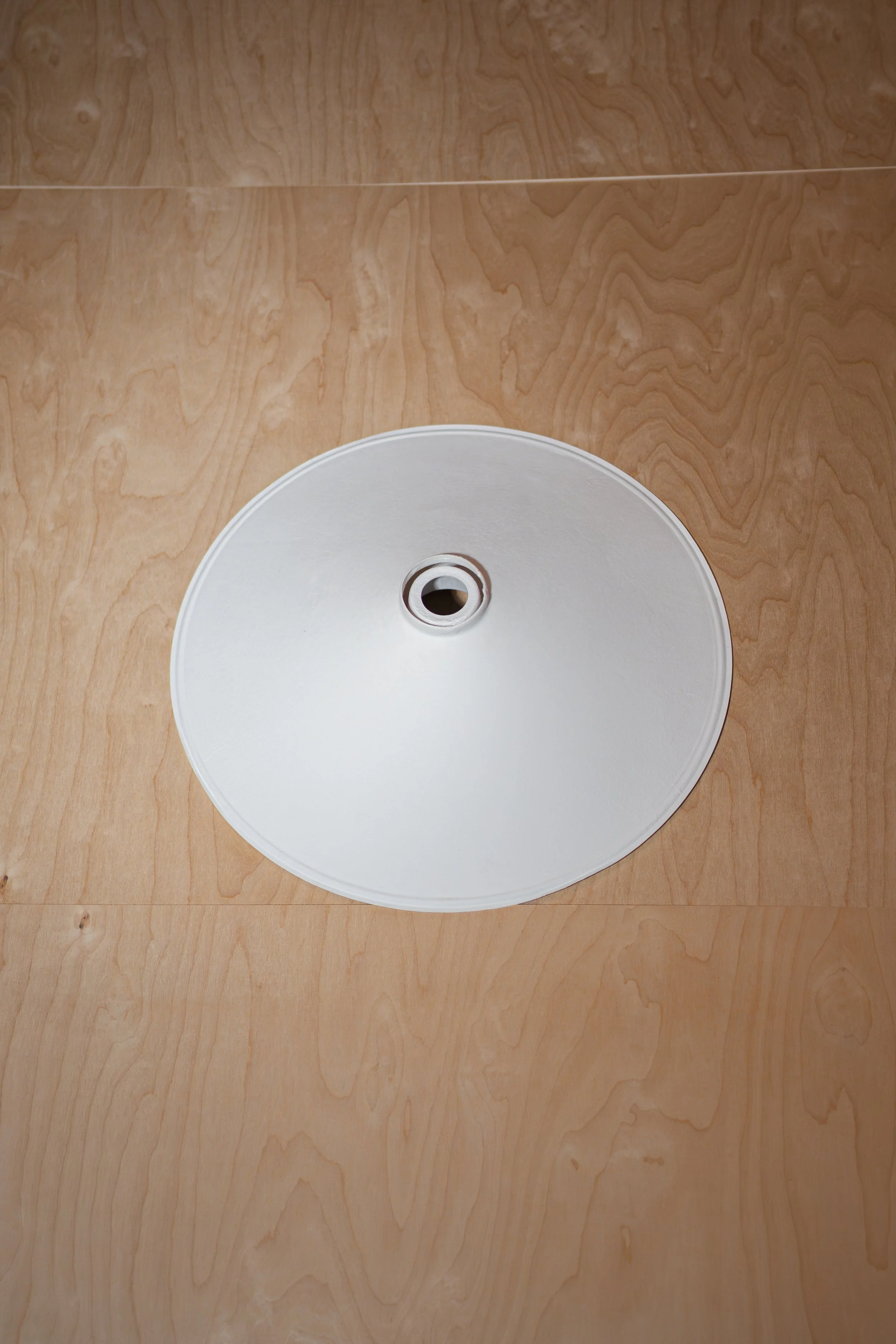 suspension-daily-paper-abat-jour-papier-recycle-matias-moellenbach-momentum-design-store-lille-mobilier-sofa-rijsel-pppd-4.jpg