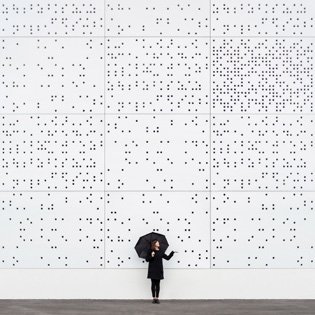 livre-happytecture-counterprint-books-architecture-luminaire-mobilier-design-momentum-lille-curation-meuble-rijsel-deco-1.jpg