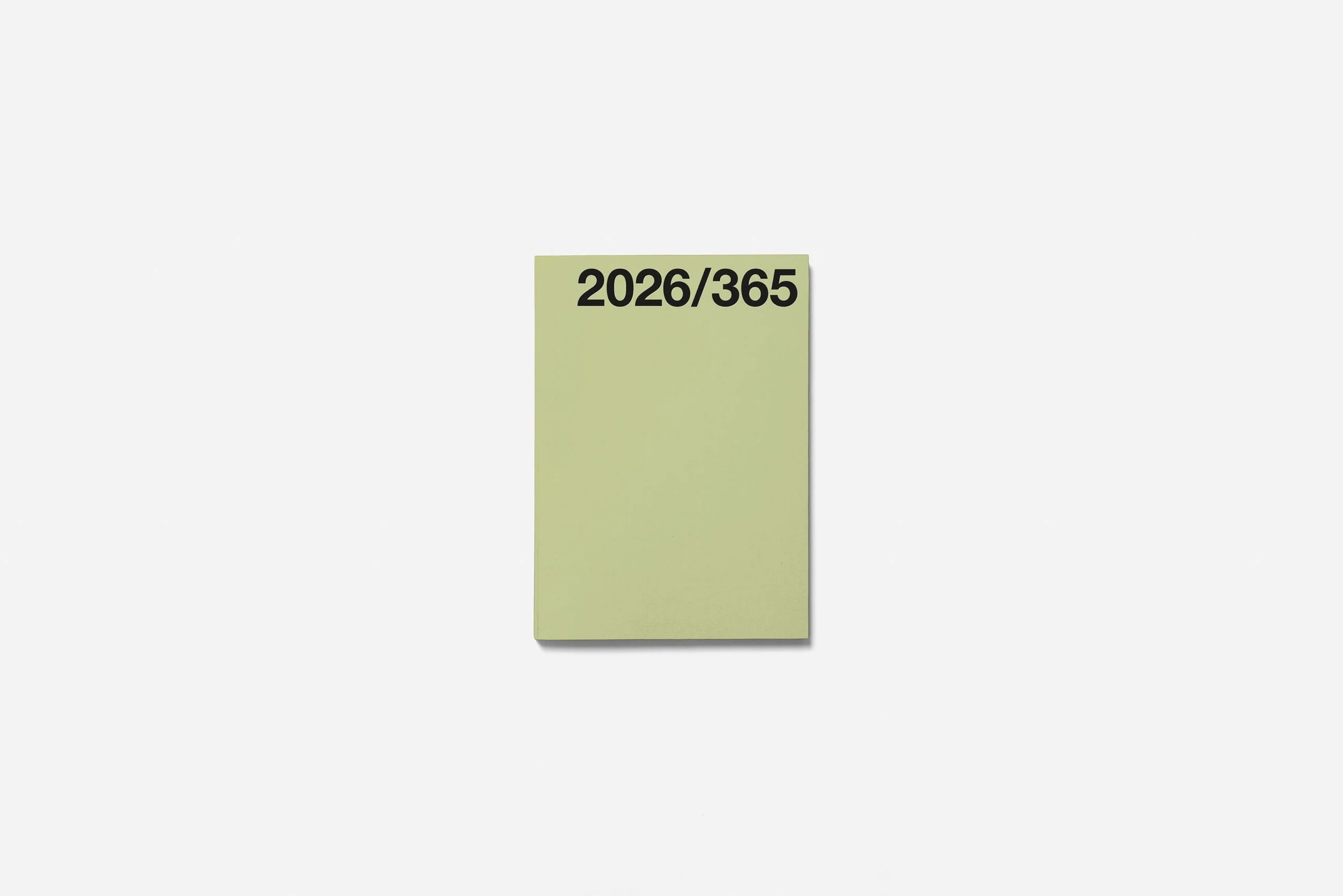 agenda-2026-marjolein-delhaas-basic-planner-papeterie-graphique-momentum-design-store-lille-curation-rijsel-mobilier-26PlannerB_5807-Hay-scaled.jpg