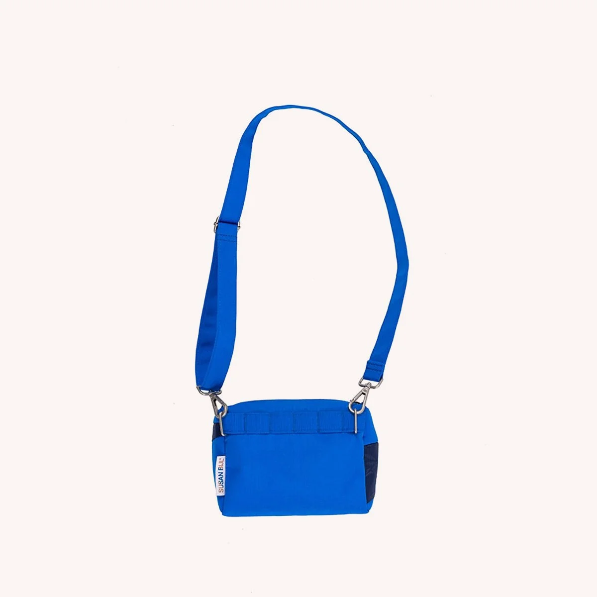 shopping-bag-m-bum-bag-susan-bijl-momentum-design-store-lille-rijsel-deco-maison-TNBB.FOR.BL.NA-S_1022_003.jpg