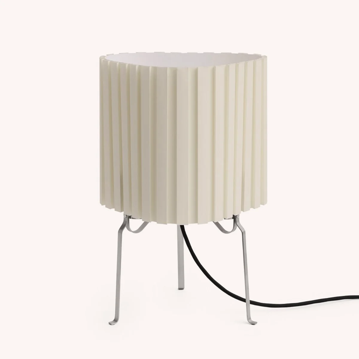 lampe-a-poser-bureau-salon-hay-momentum-design-store-lille-rijsel-deco-luminaires-mobilier-AF810-F647-AV50_Canelé Table Lamp 370 warm white.jpg