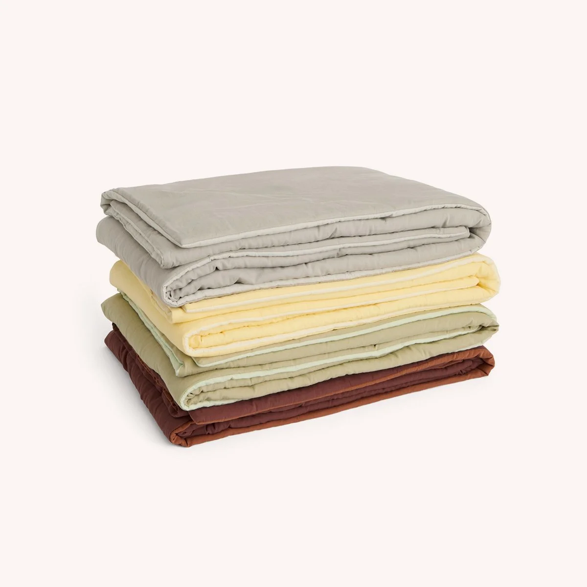 plaid-couverture-exterieur-outdoor-hay-momentum-design-store-lille-rijsel-curation-mobilier-jardin-Air Quilt 140x200 cm family.jpg