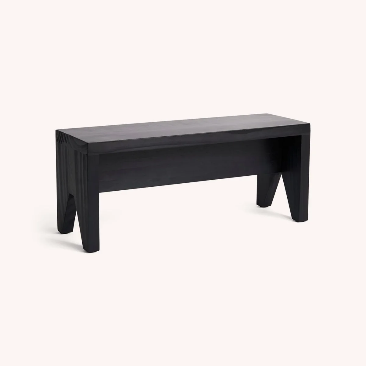 tabouret-banc-pin-bois-marc-morro-hay-momentum-design-store-lille-rijsel-curation-mobilier-AF788-F626-AB68_Manolito Stool Long black.jpg