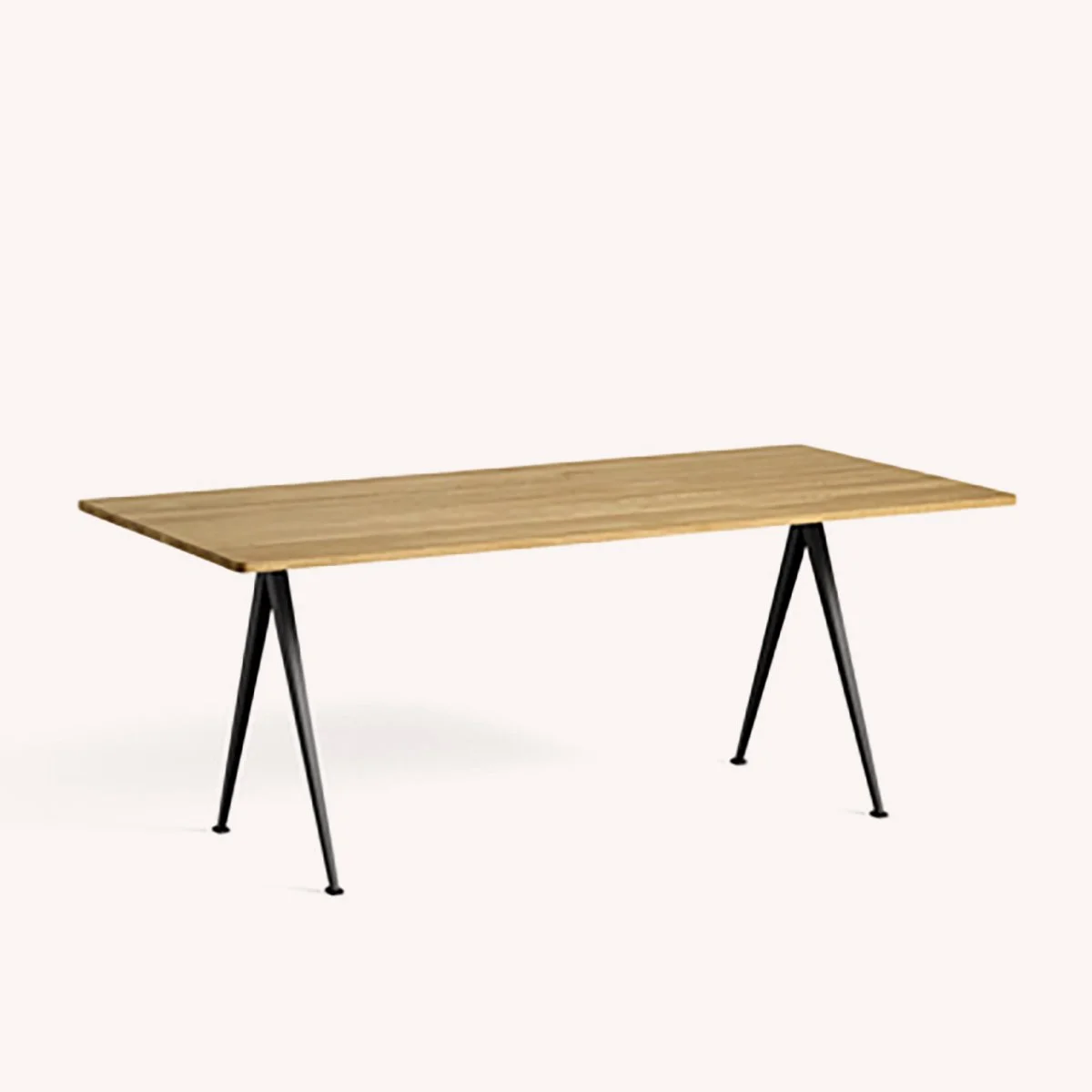 table-pyramid-rietveld-salon-salleamanger-bar-hay-momentum-design-store-lille-curation-rijsel-AA640-A295-AA61_Pyramid Table 02_L190xW85_Frame black_Top oak wb lacquered.jpg