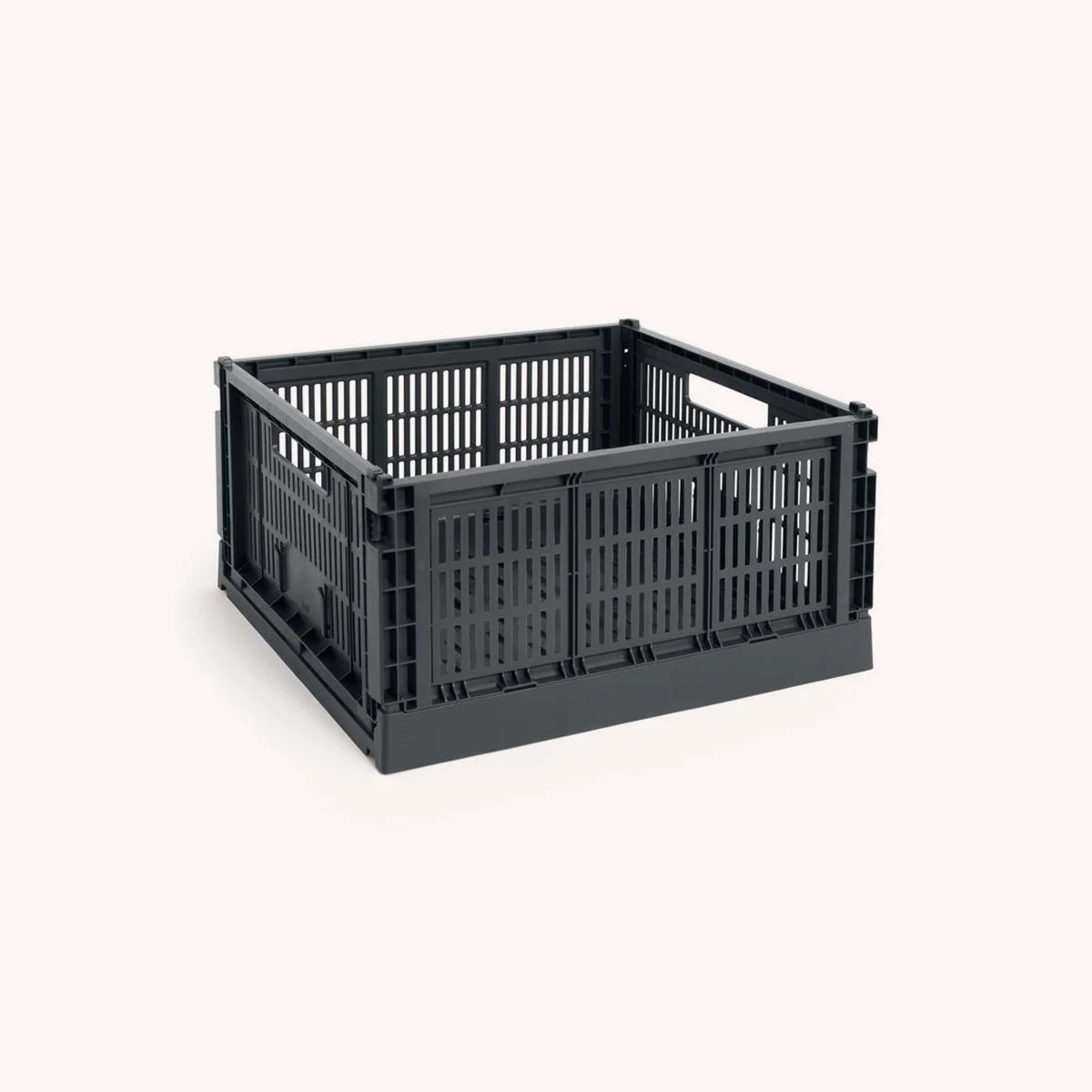 cagette-L-carré-square-colour-crate-hay-caisse-momentum-design-store-lille-curation-rijsel-AB634-F126-AC37_HAY Colour Crate L Square charcoal.jpg