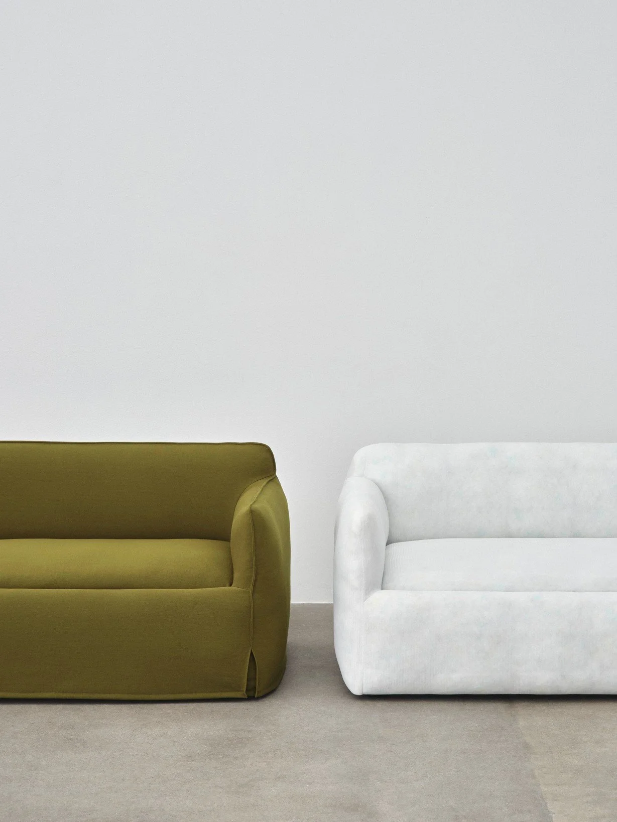 collection-canape-mimi-philippe-malouin-hay-momentum-design-store-lille-mobilier-sofa-rijsel-Mimi Cover_Mimi without cover.jpg